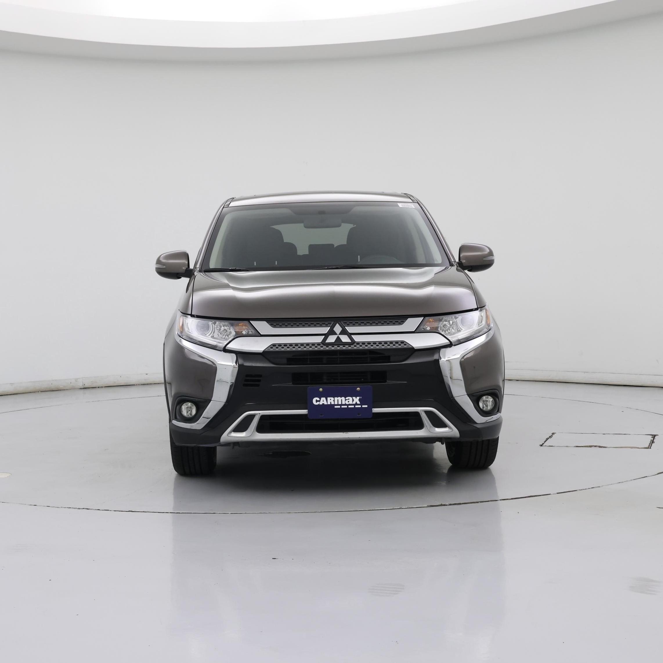 Thumbnail: 2019 Mitsubishi Outlander - 5
