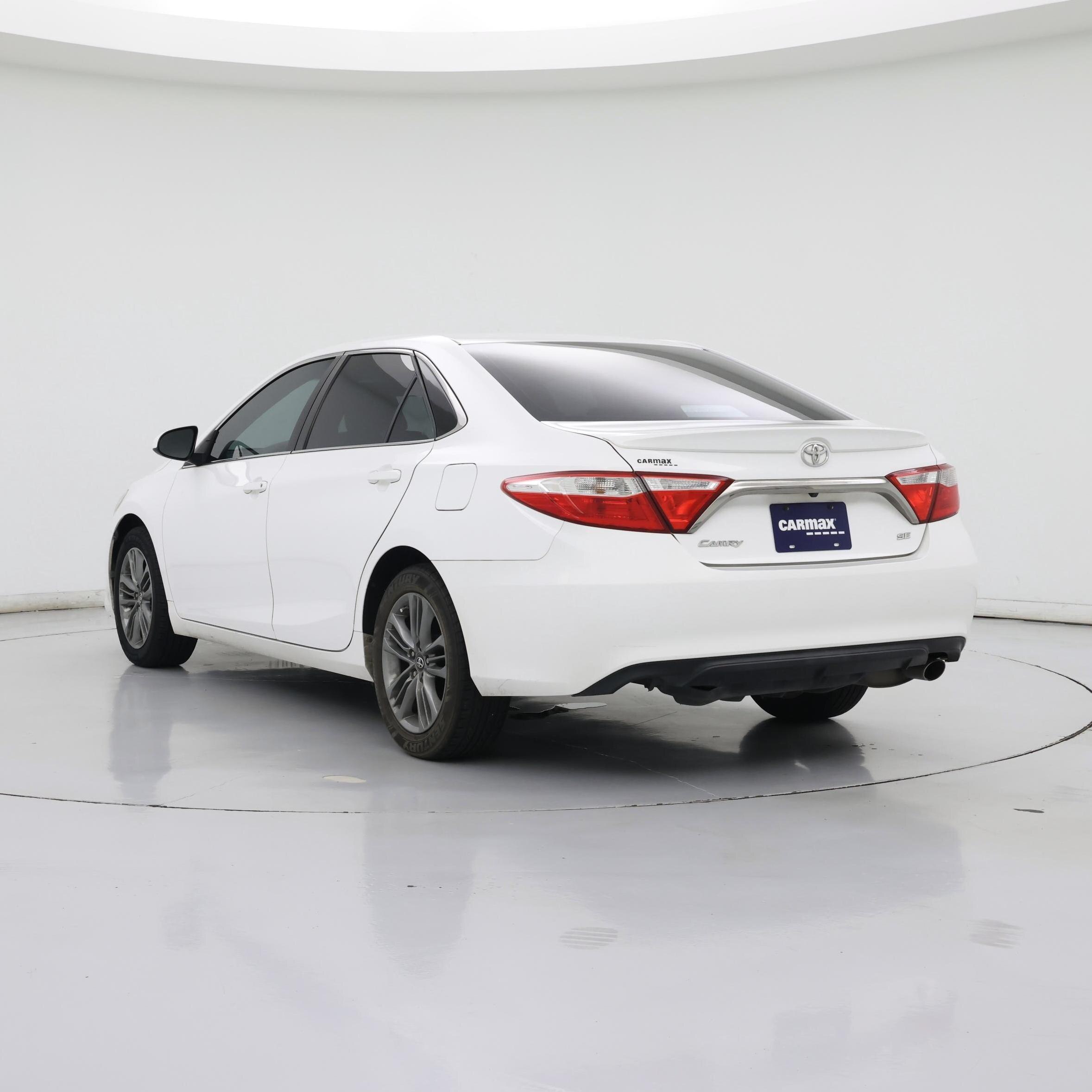 Thumbnail: 2016 Toyota Camry - 2