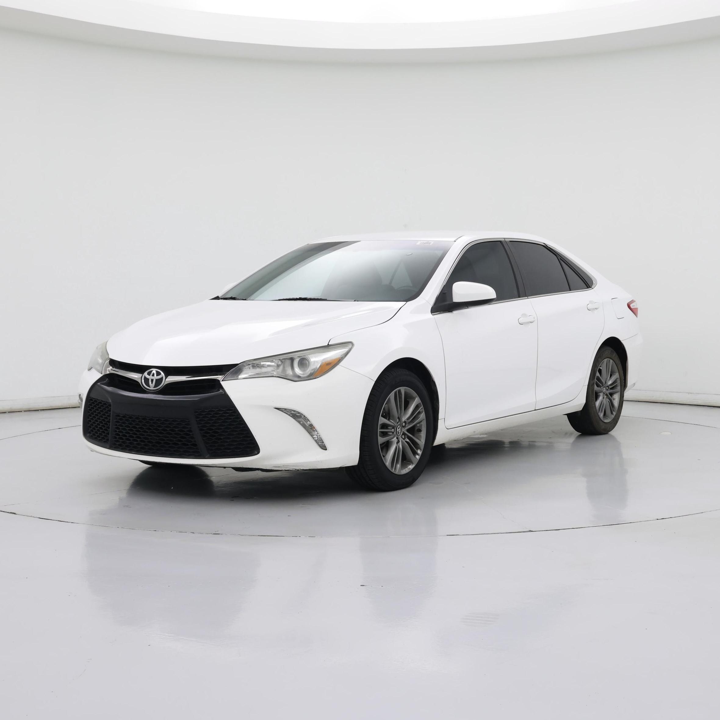 Thumbnail: 2016 Toyota Camry - 4