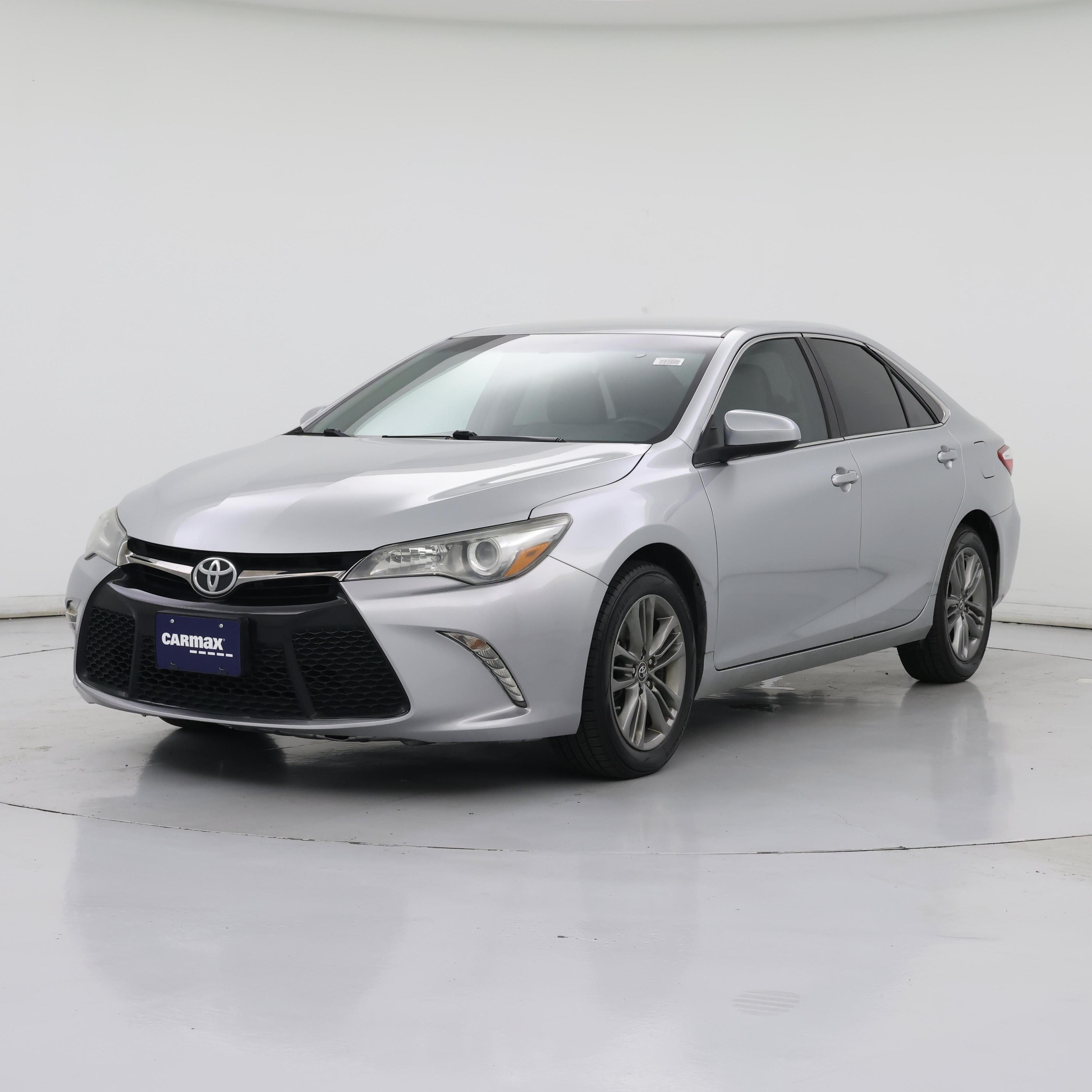Thumbnail: 2016 Toyota Camry - 4