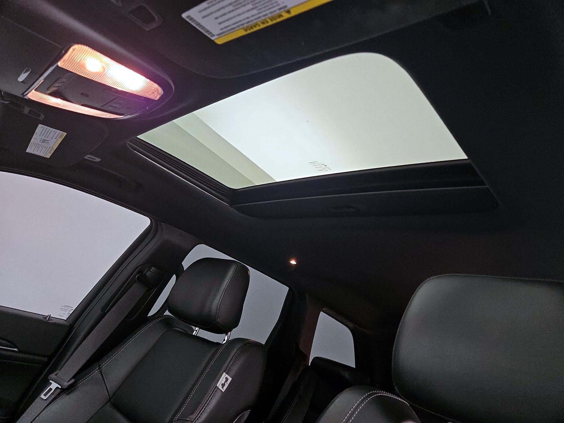 Thumbnail: 2021 Jeep Grand Cherokee - 20