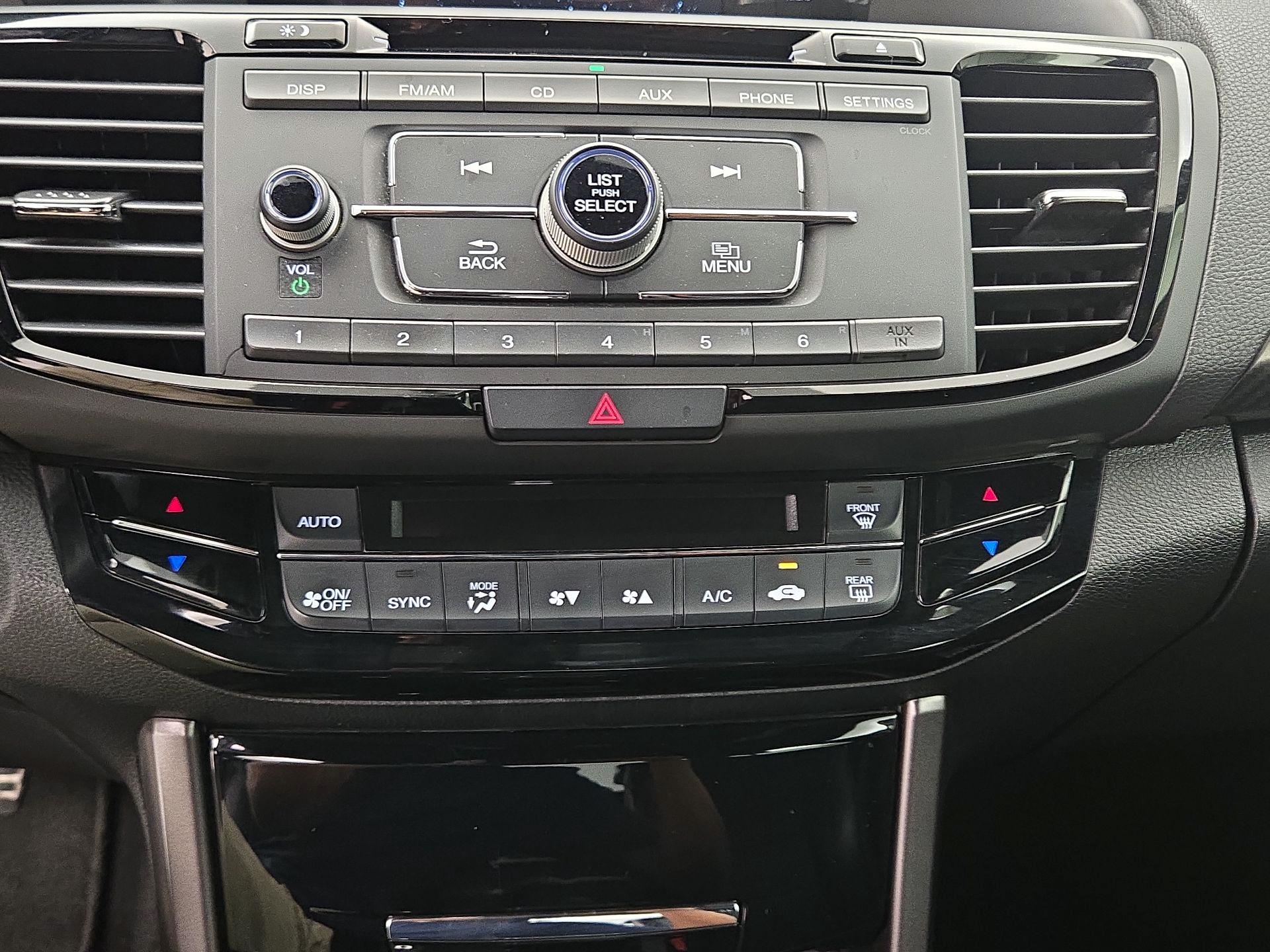Thumbnail: 2016 Honda Accord - 16