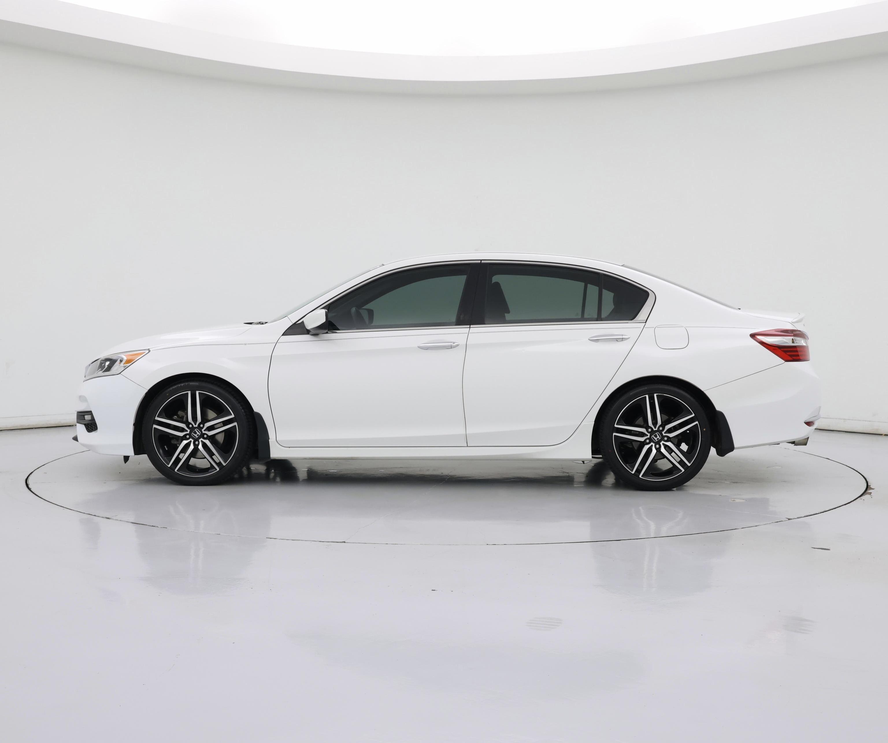 Thumbnail: 2016 Honda Accord - 3