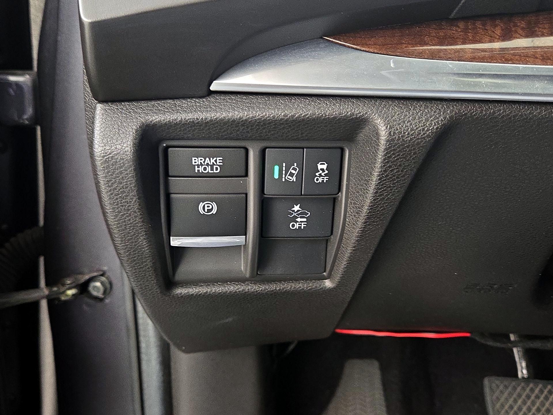 Thumbnail: 2019 Acura MDX - 13