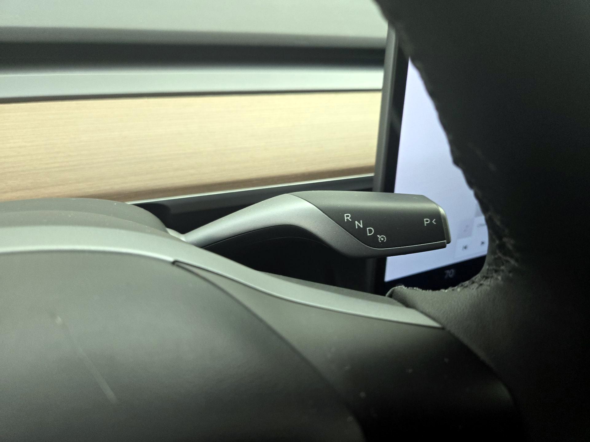Thumbnail: 2023 Tesla Model 3 - 17