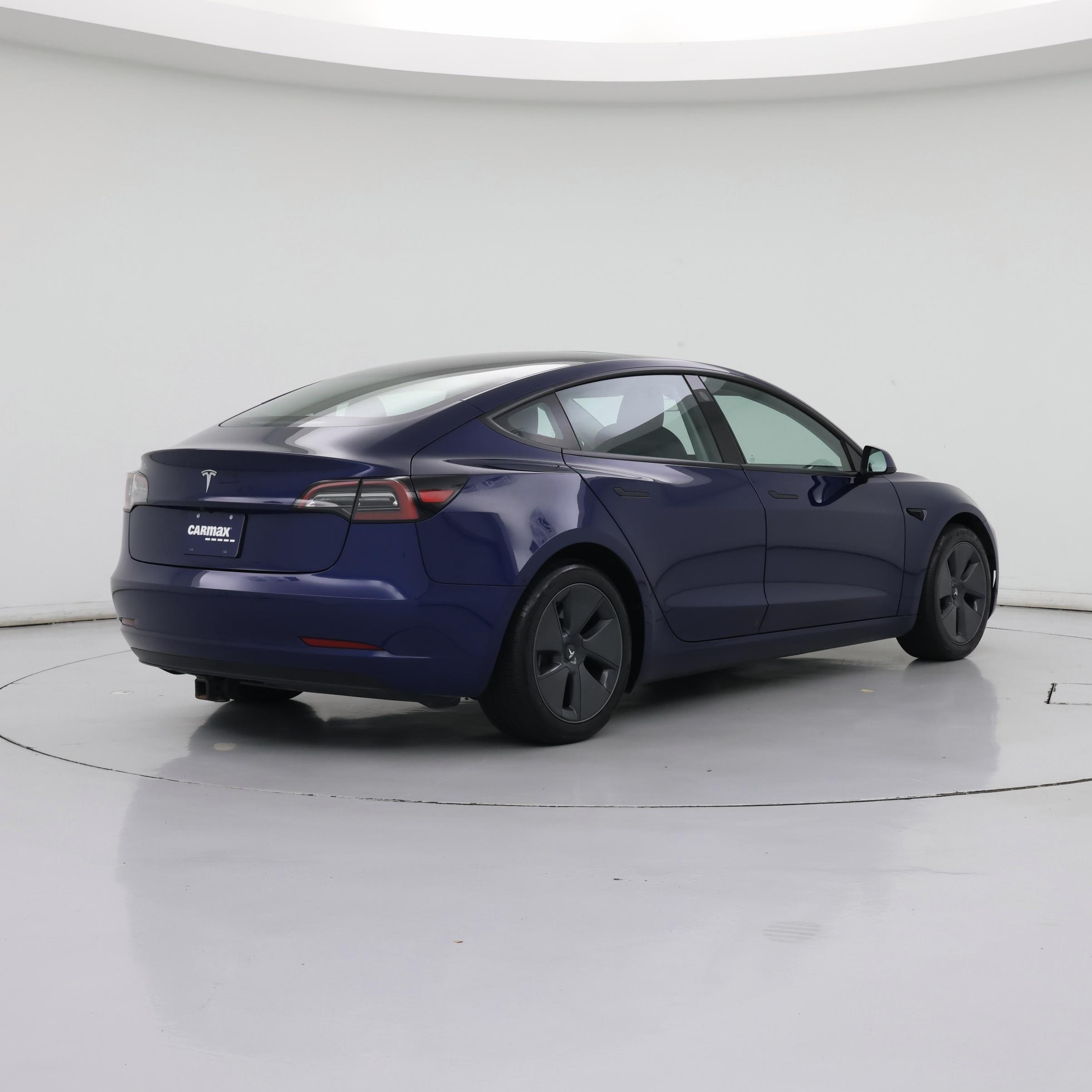 Thumbnail: 2023 Tesla Model 3 - 8