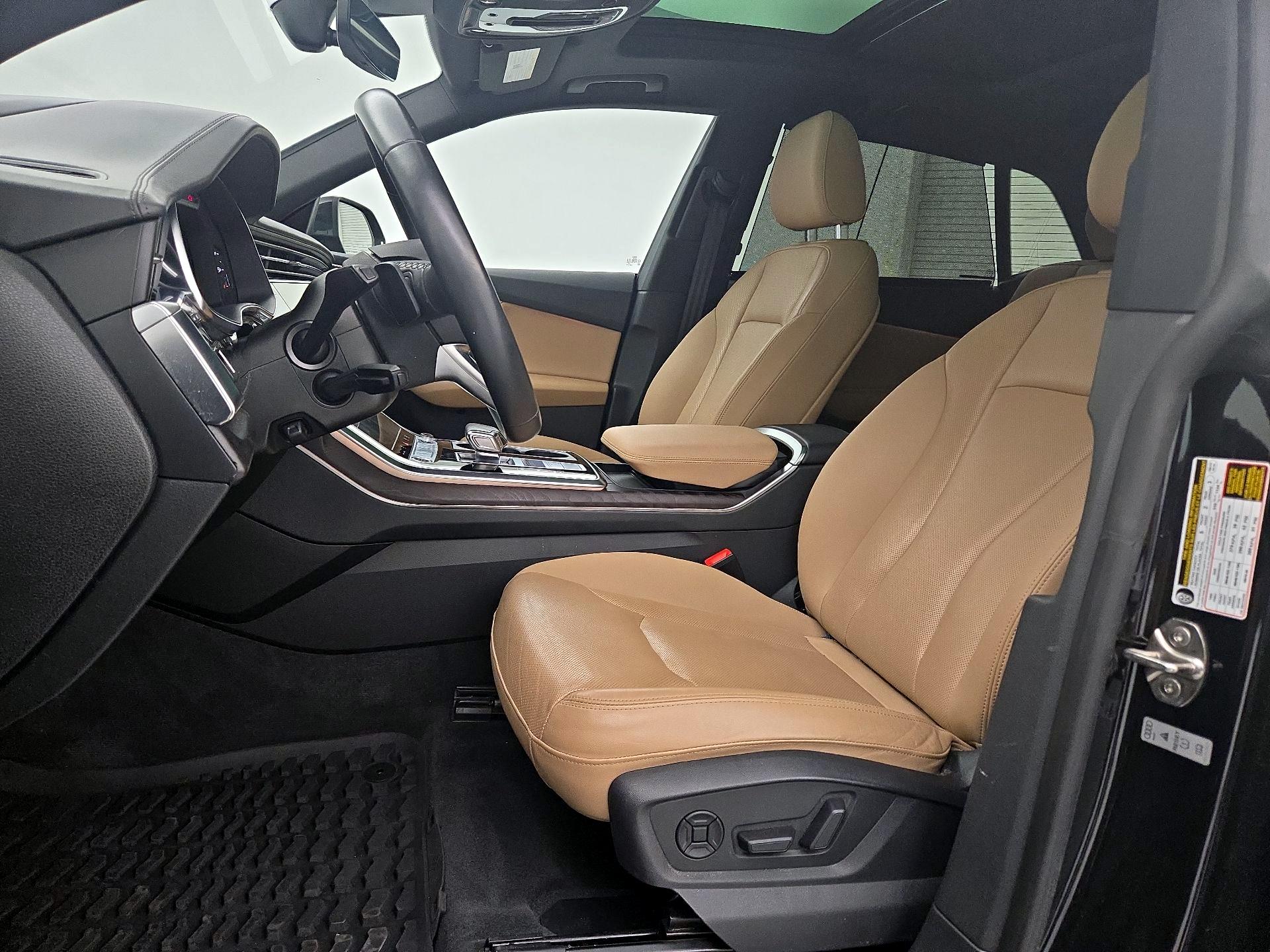 Thumbnail: 2021 Audi Q8 - 11