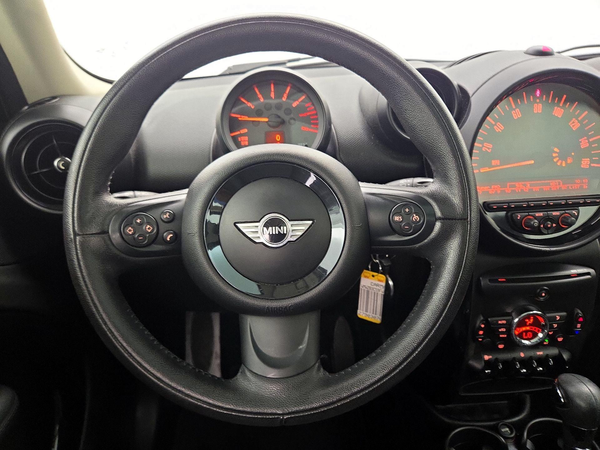 Thumbnail: 2015 MINI Cooper Countryman - 10