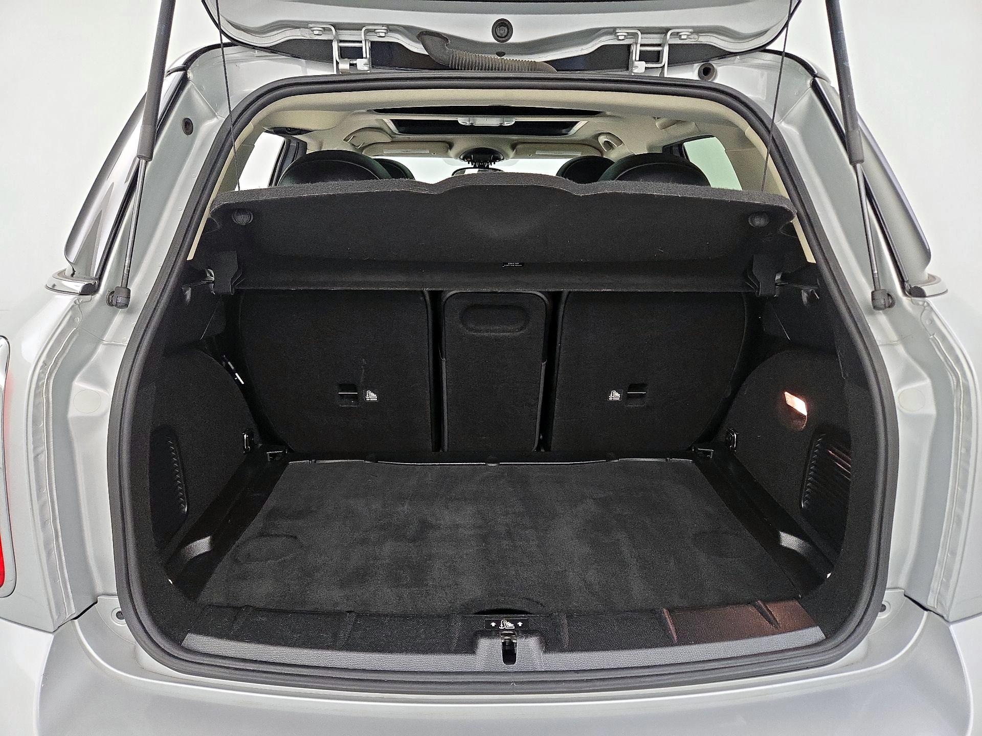 Thumbnail: 2015 MINI Cooper Countryman - 19