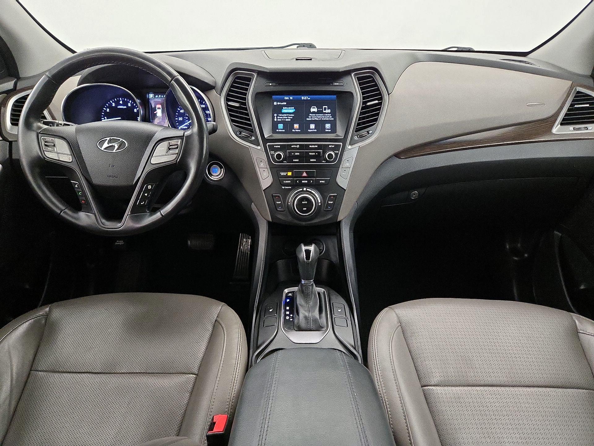 Thumbnail: 2017 Hyundai Santa Fe - 9