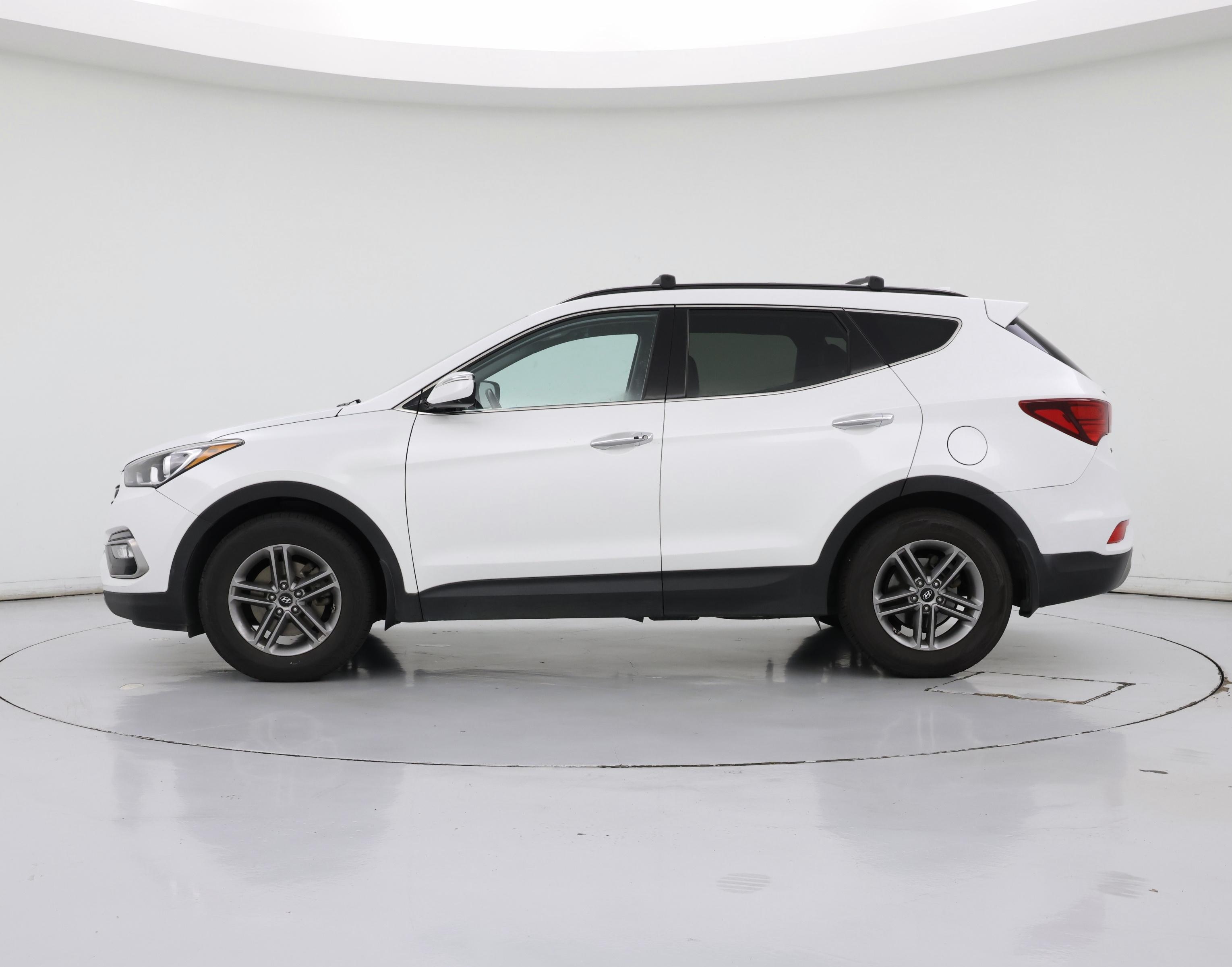 Thumbnail: 2017 Hyundai Santa Fe - 3