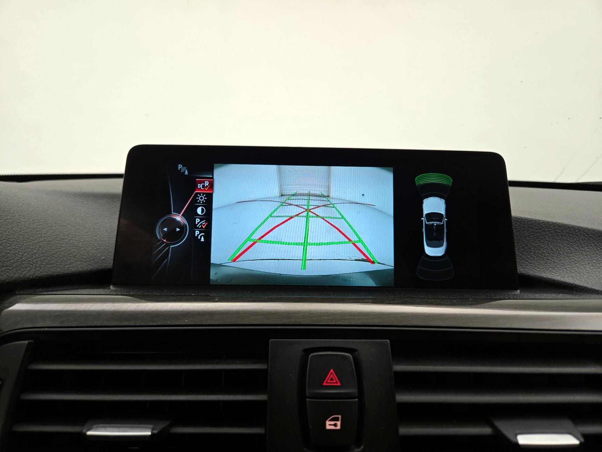 Thumbnail: 2016 BMW 4 Series - 15