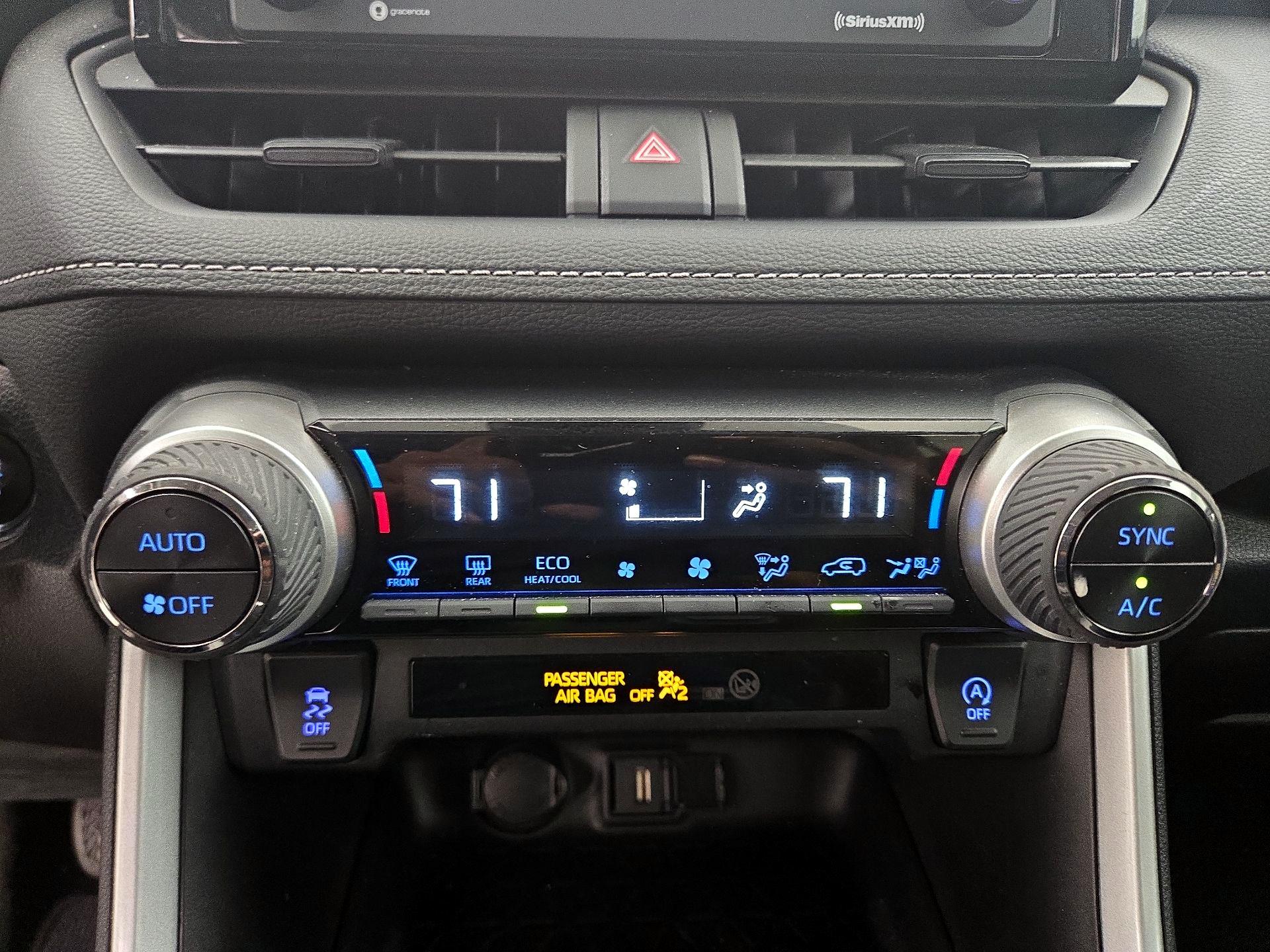 Thumbnail: 2021 Toyota RAV4 - 16