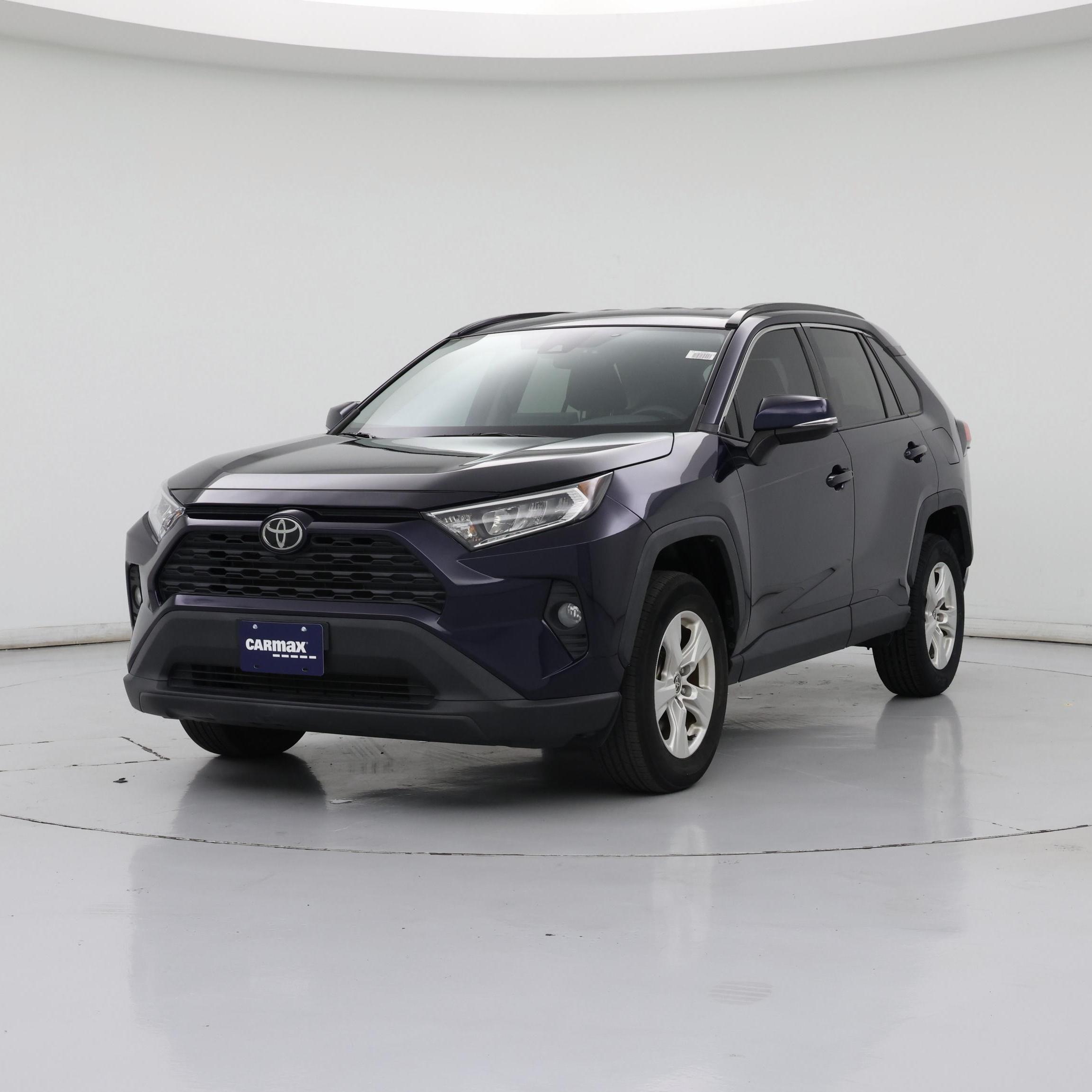 Thumbnail: 2021 Toyota RAV4 - 4