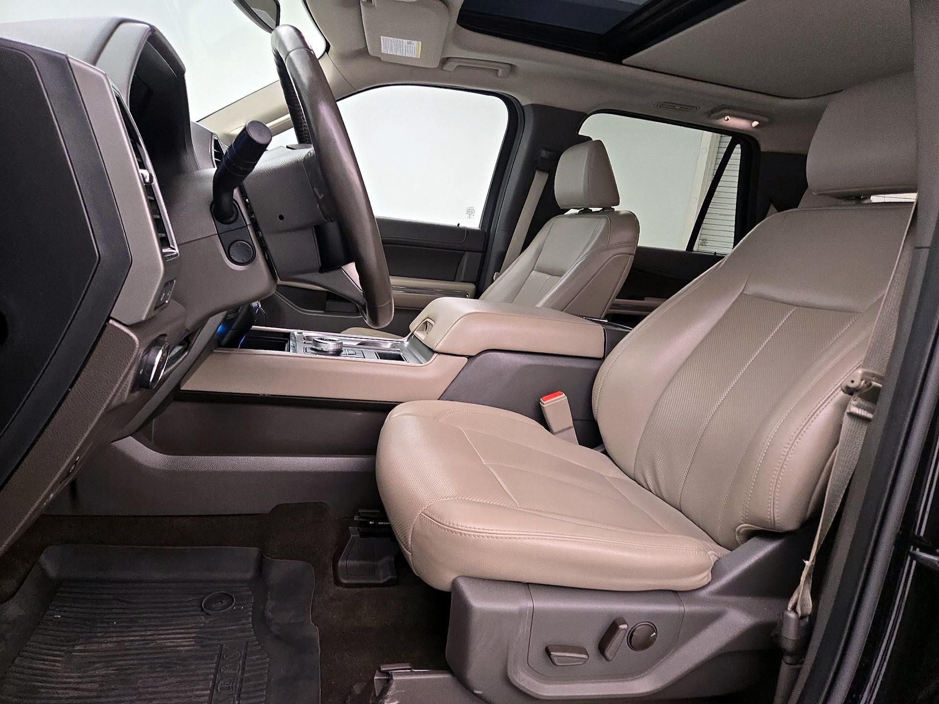 Thumbnail: 2021 Ford Expedition - 11