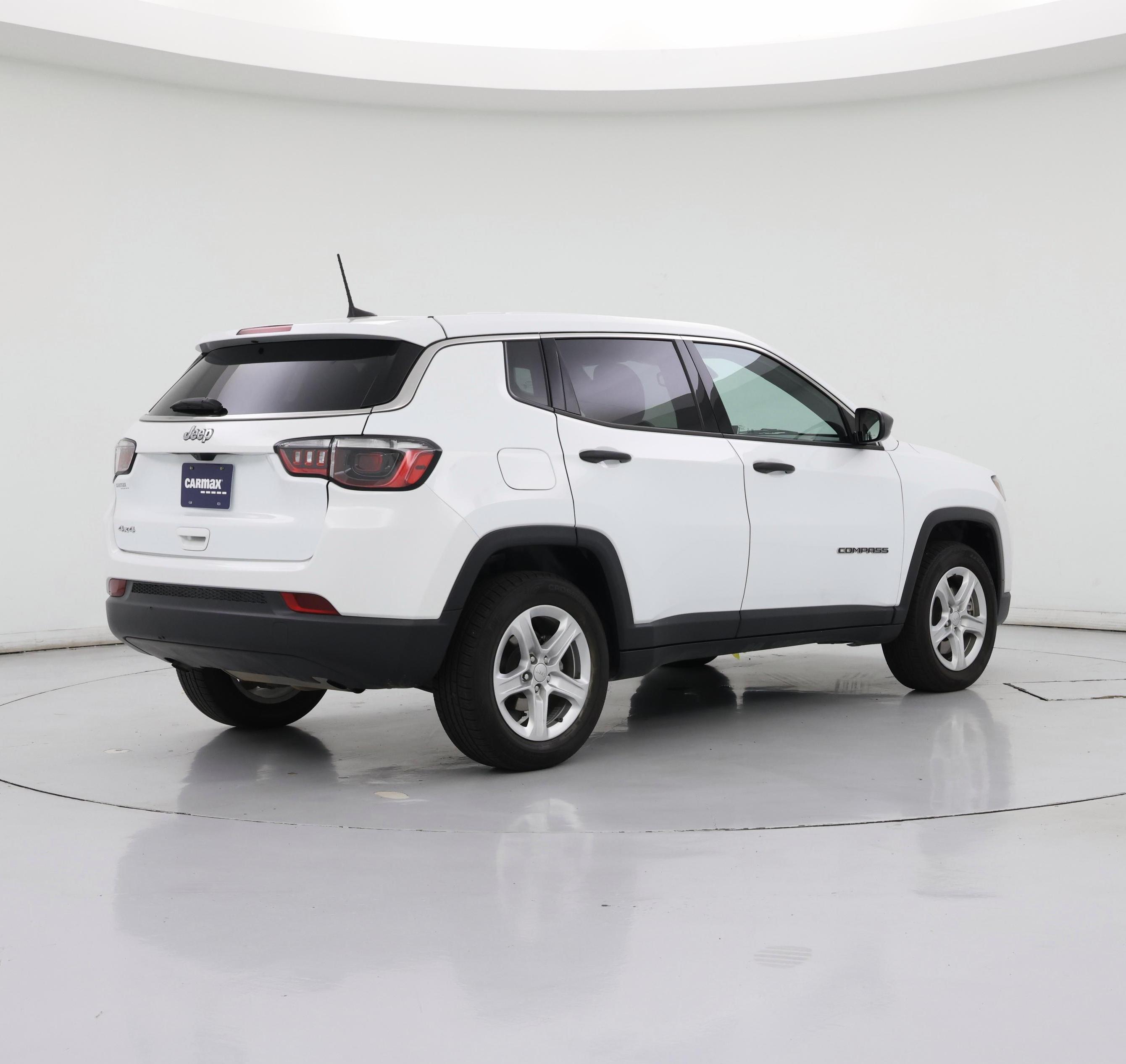 Thumbnail: 2023 Jeep Compass - 8