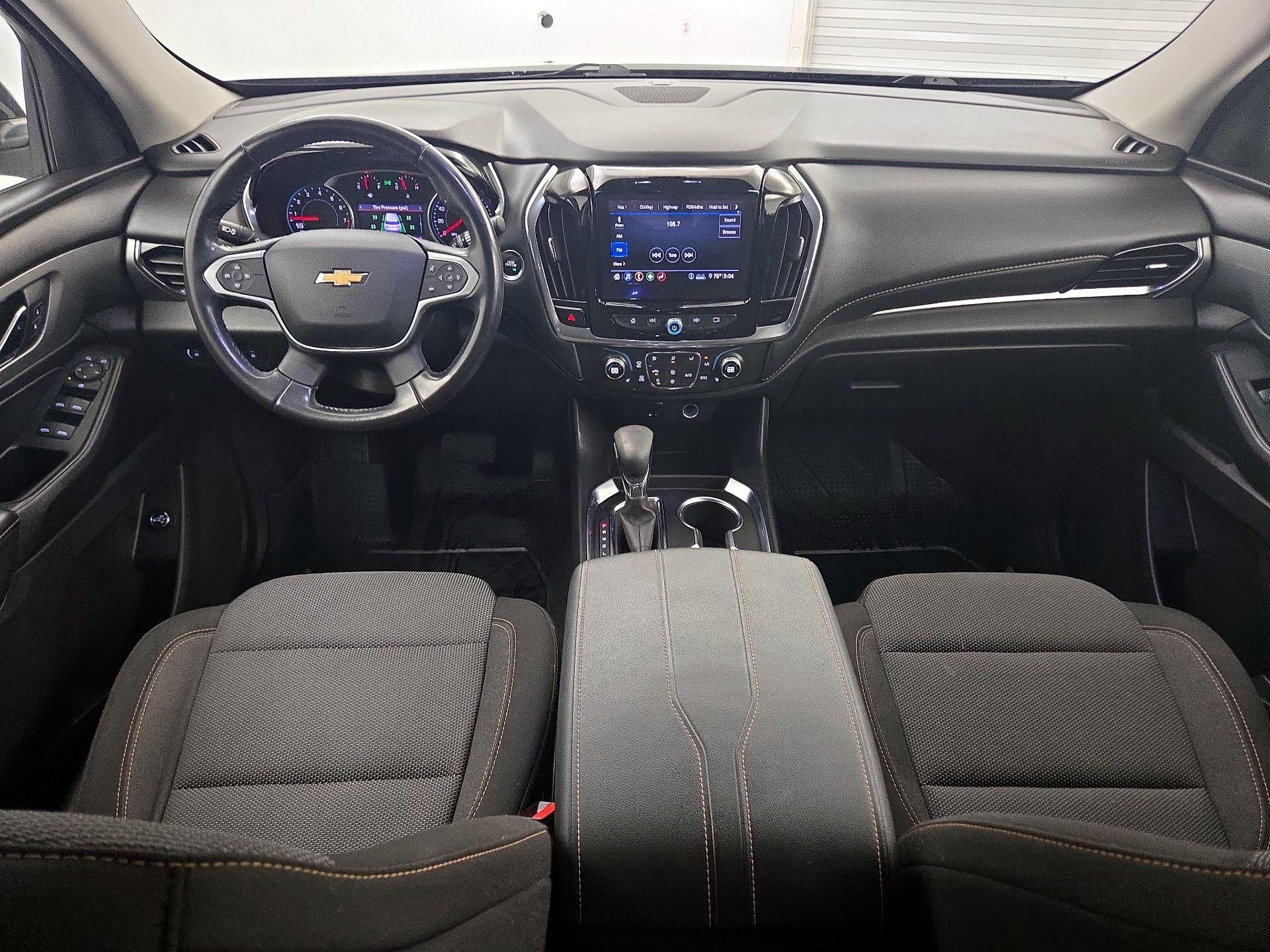 Thumbnail: 2021 Chevrolet Traverse - 9