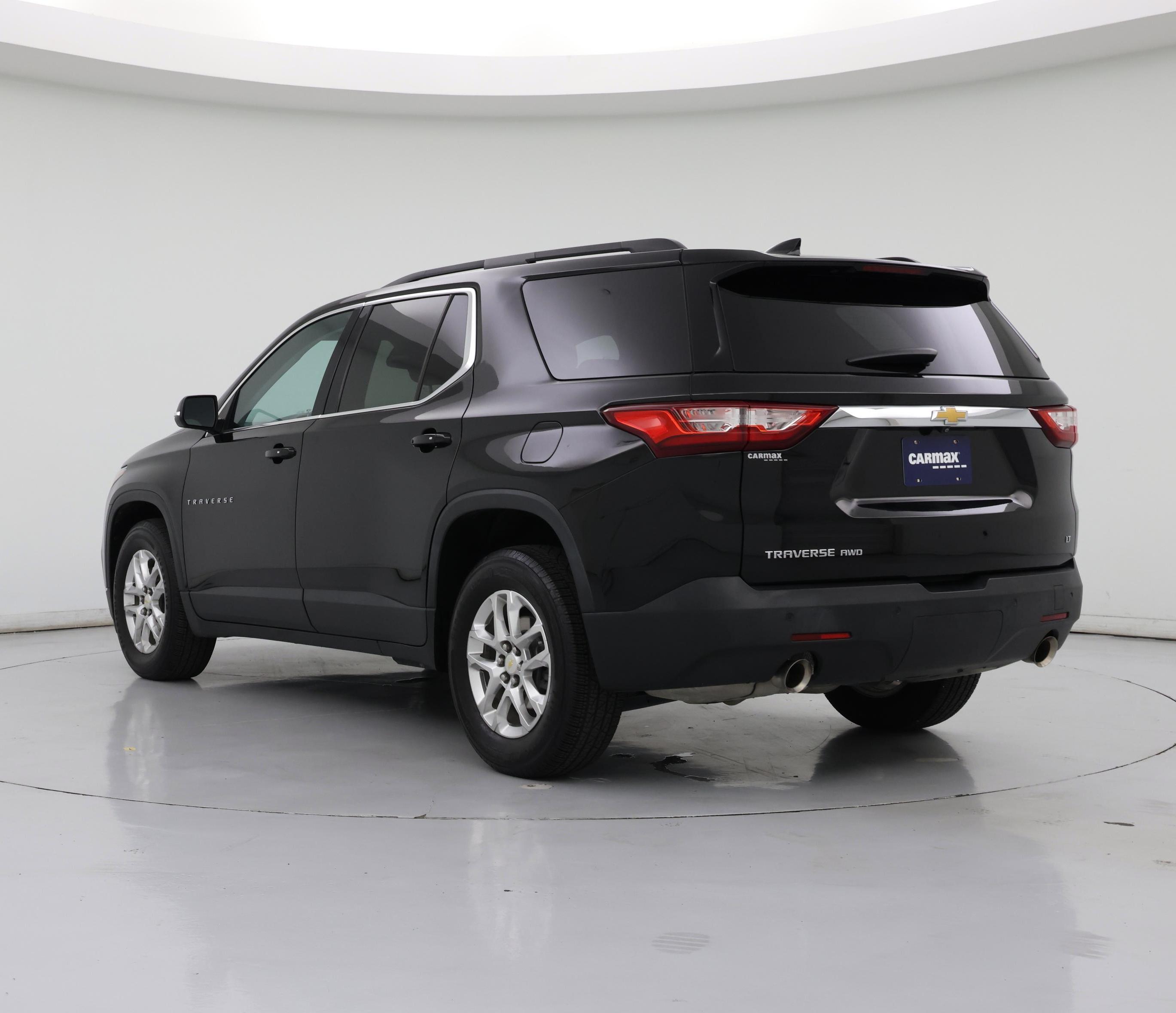 Thumbnail: 2021 Chevrolet Traverse - 2