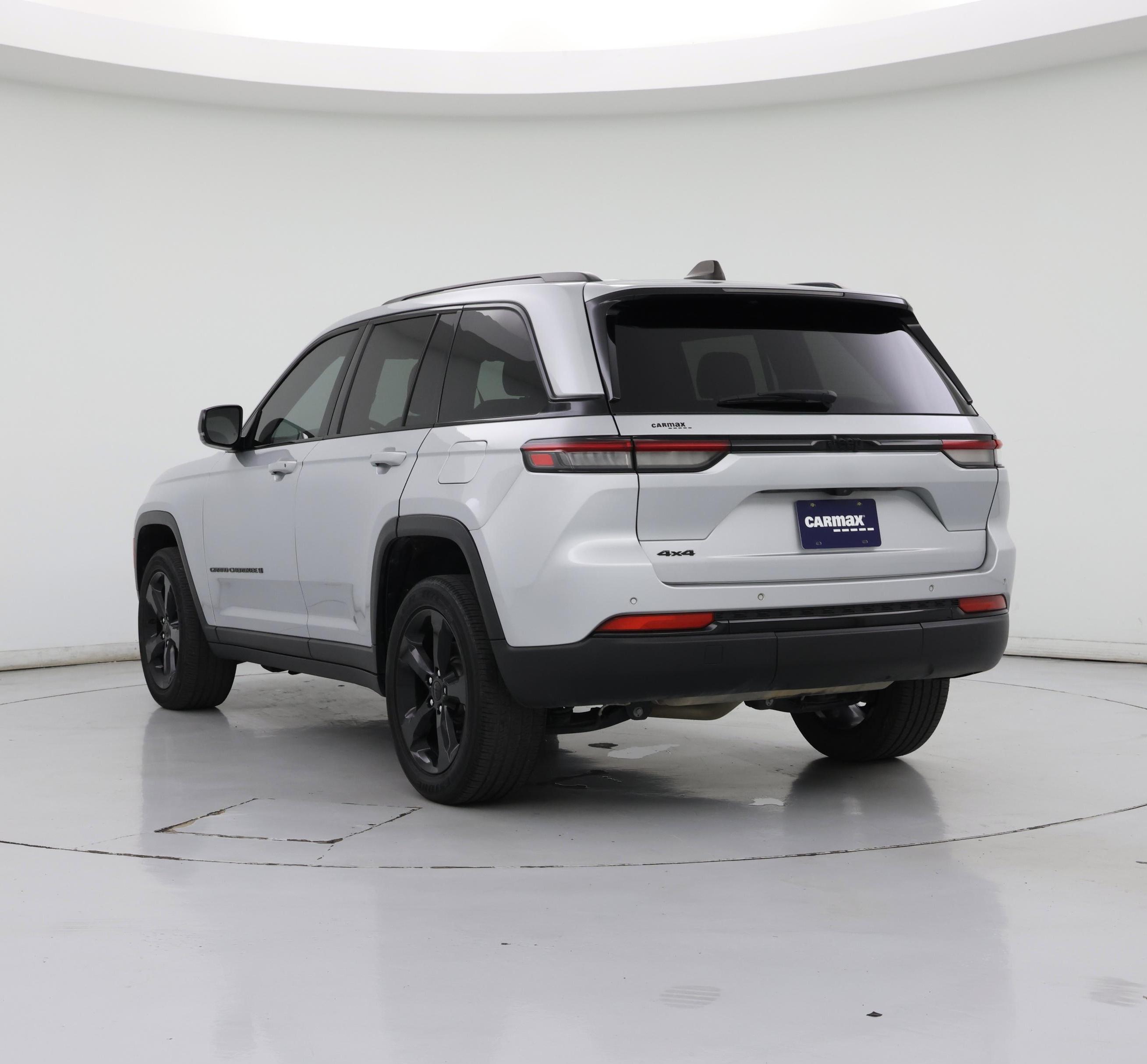 Thumbnail: 2023 Jeep Grand Cherokee - 2