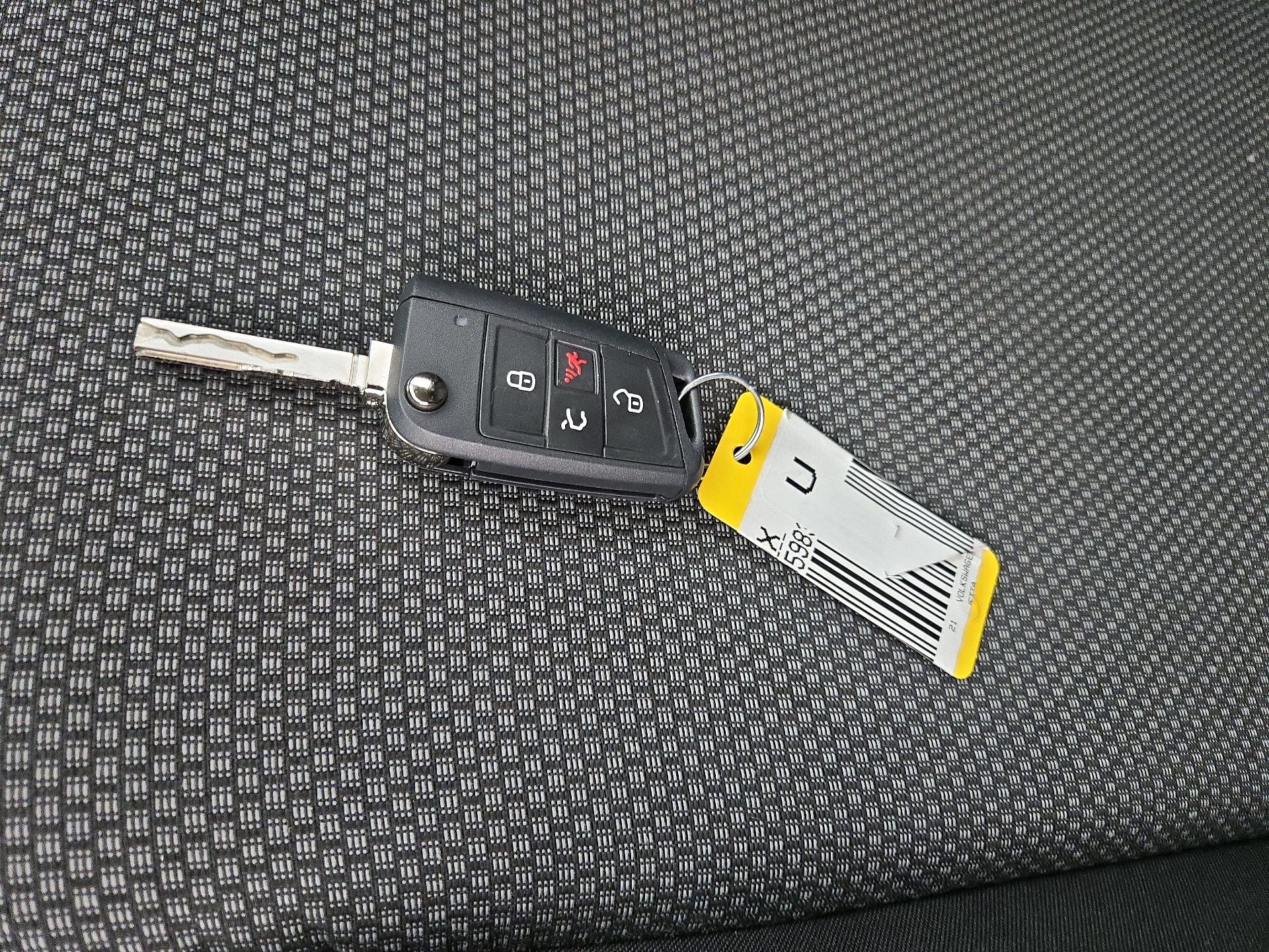 Thumbnail: 2021 Volkswagen Jetta - 20