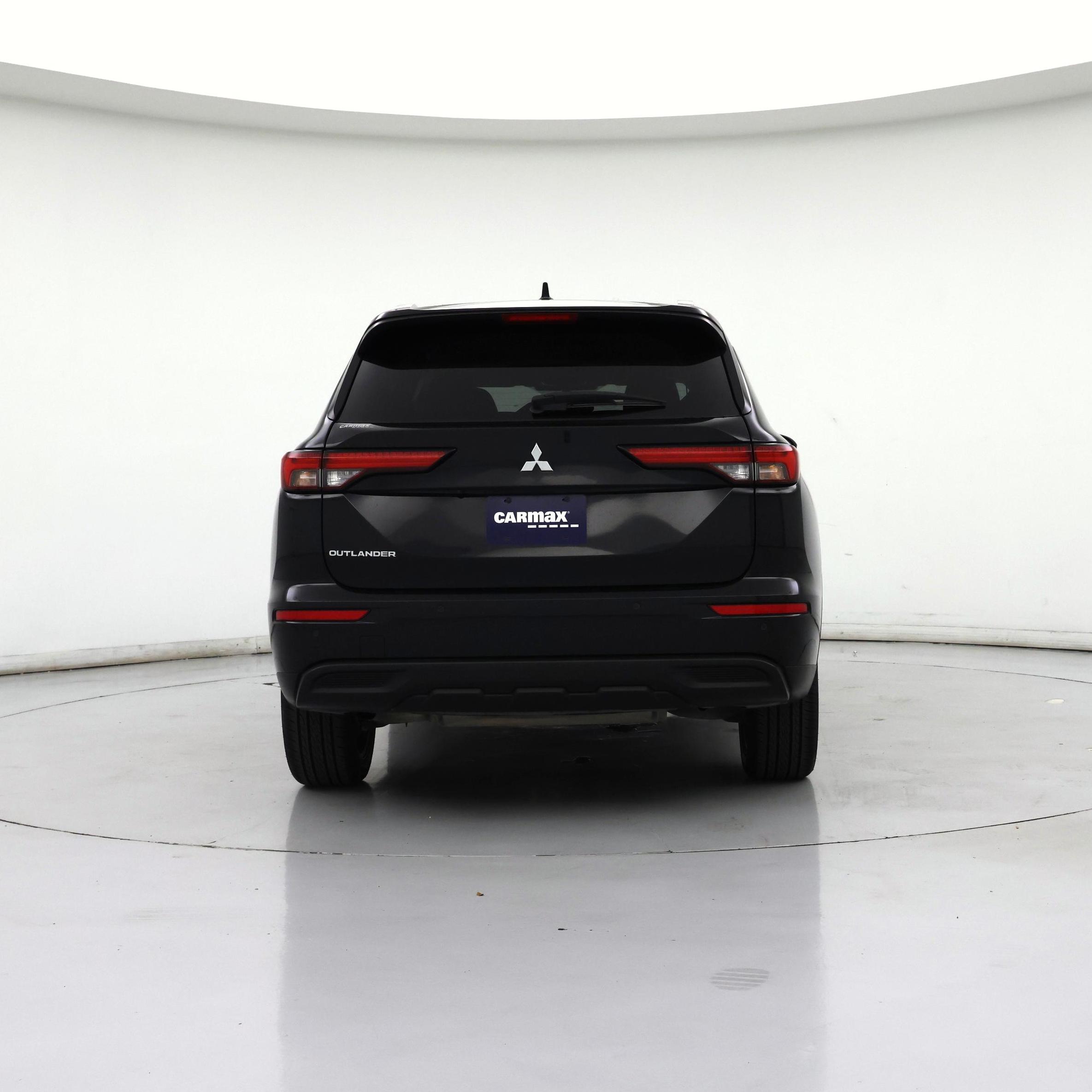Thumbnail: 2022 Mitsubishi Outlander - 6