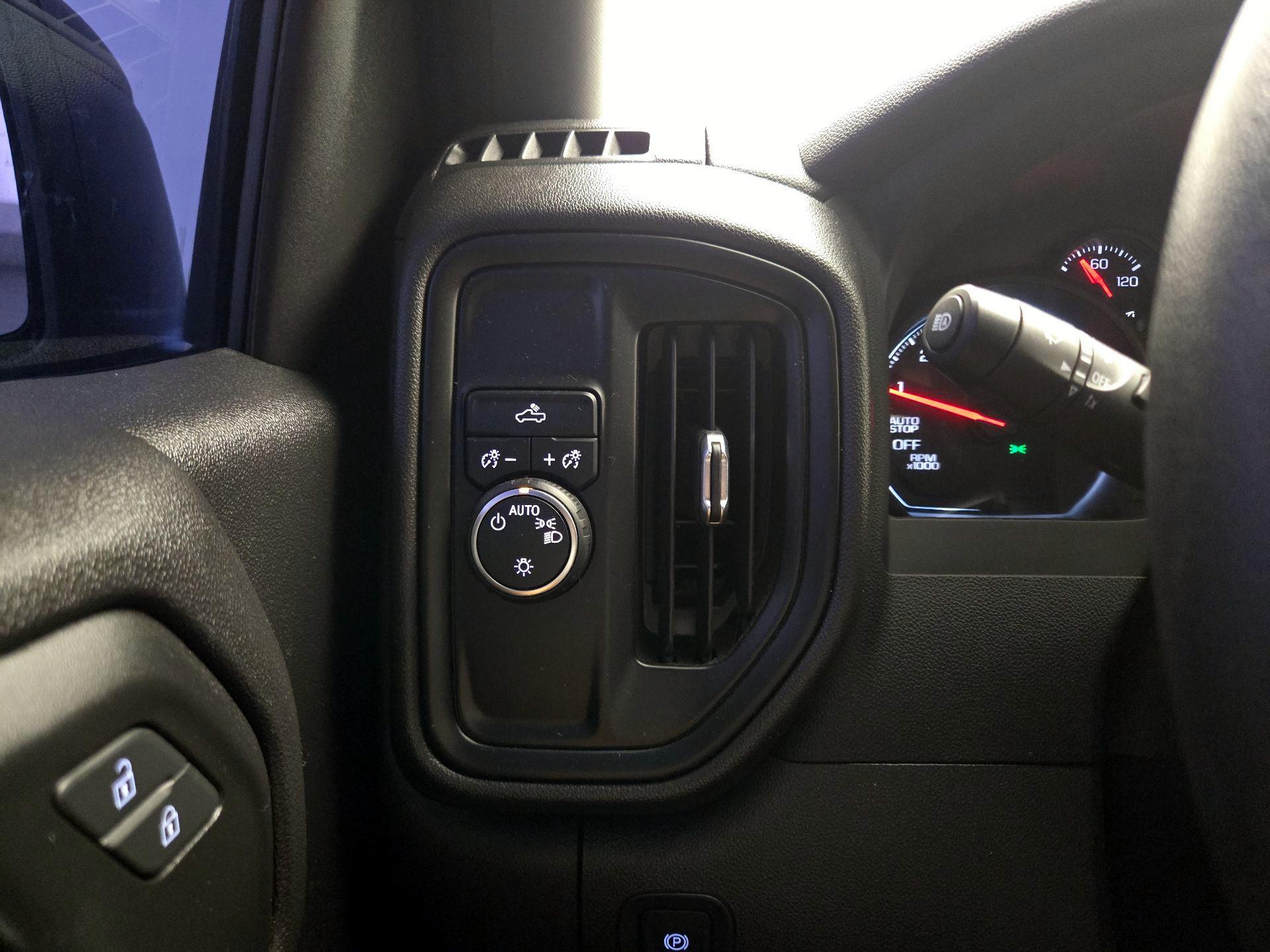 Thumbnail: 2023 Chevrolet Silverado 1500 - 13