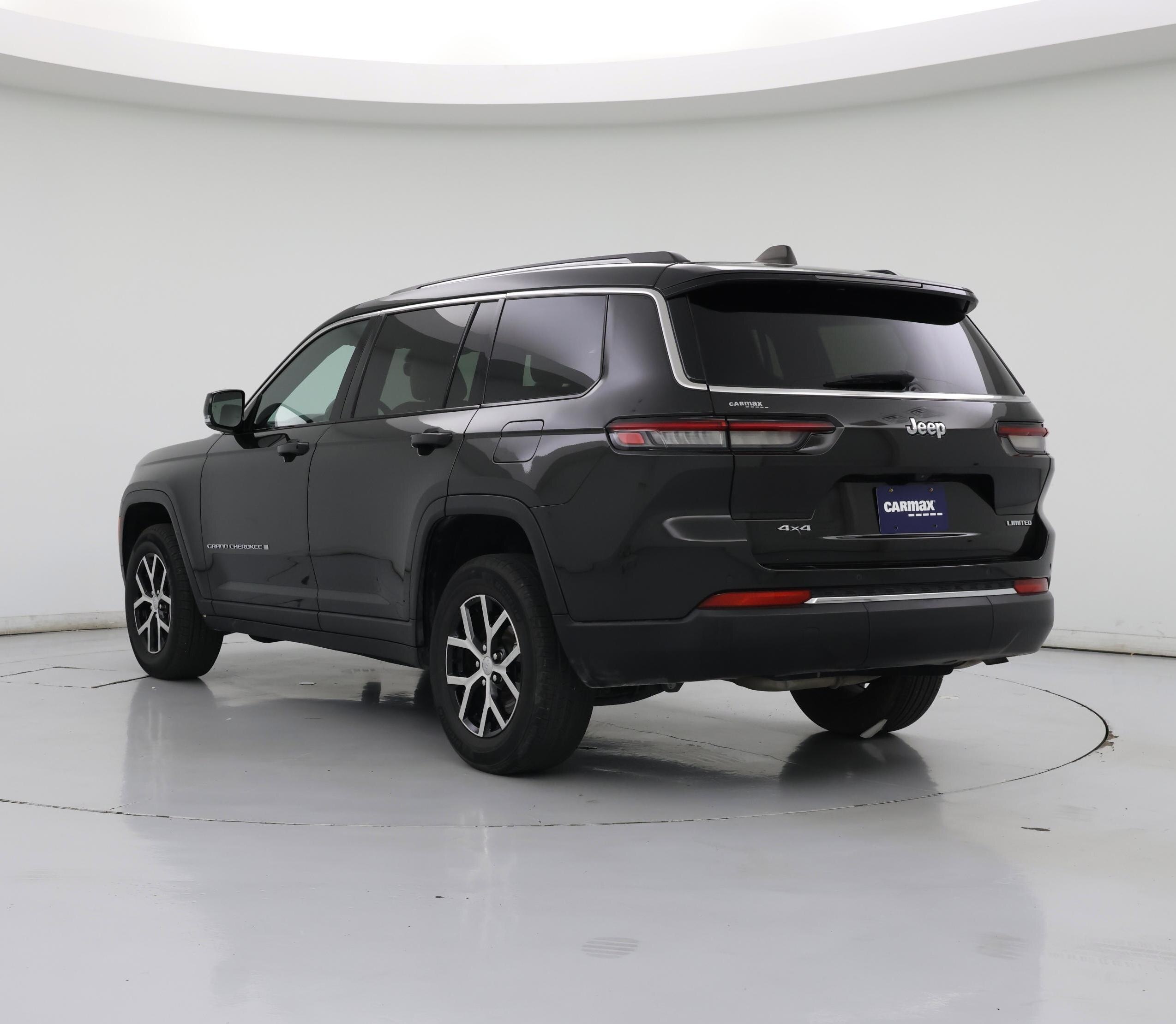Thumbnail: 2023 Jeep Grand Cherokee L - 2