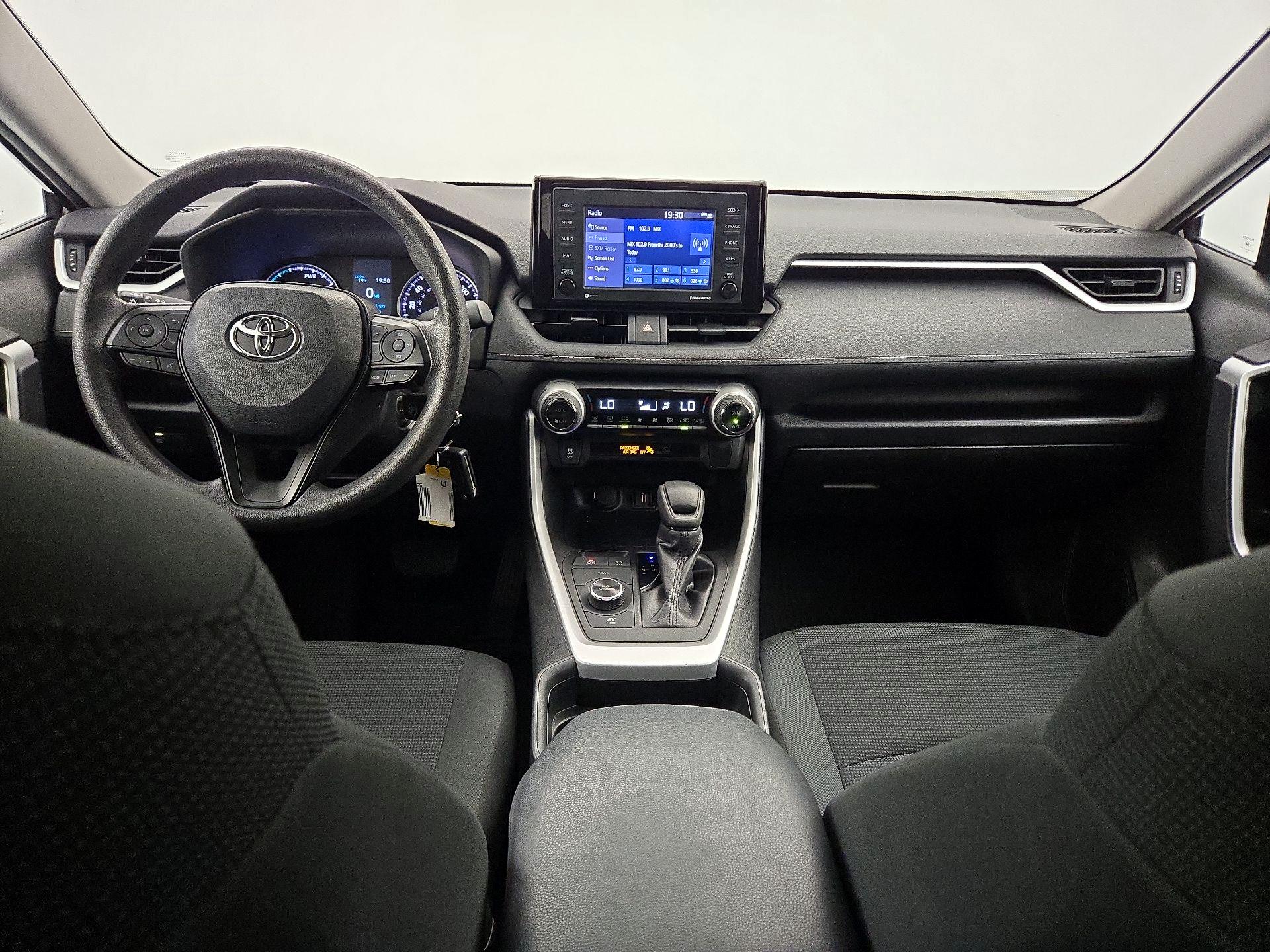 Thumbnail: 2021 Toyota RAV4 - 9