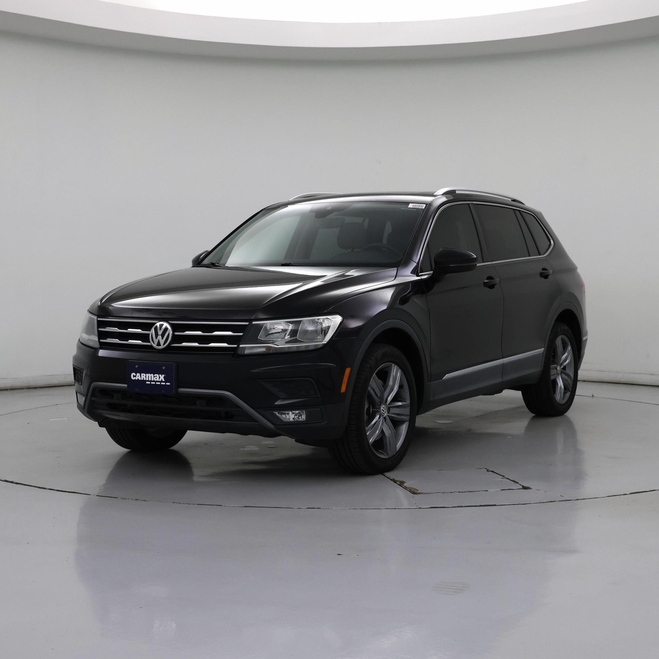 Thumbnail: 2020 Volkswagen Tiguan - 4