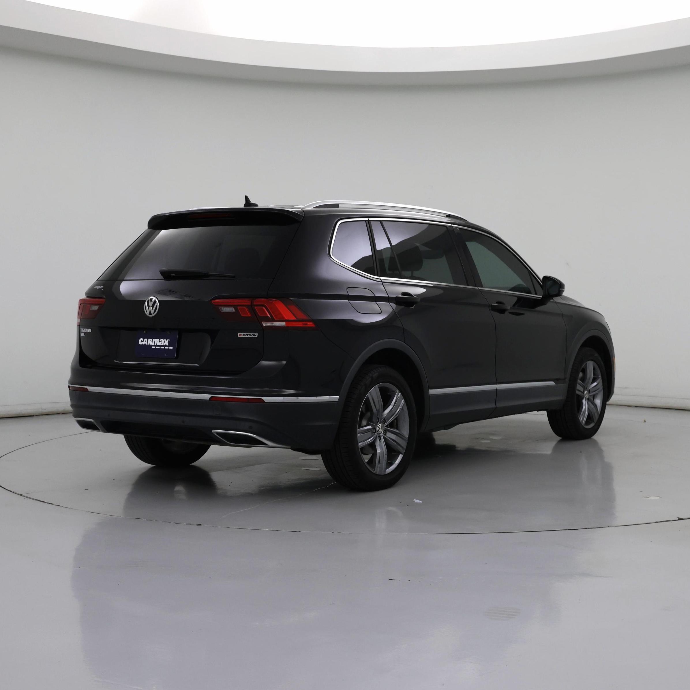 Thumbnail: 2020 Volkswagen Tiguan - 8