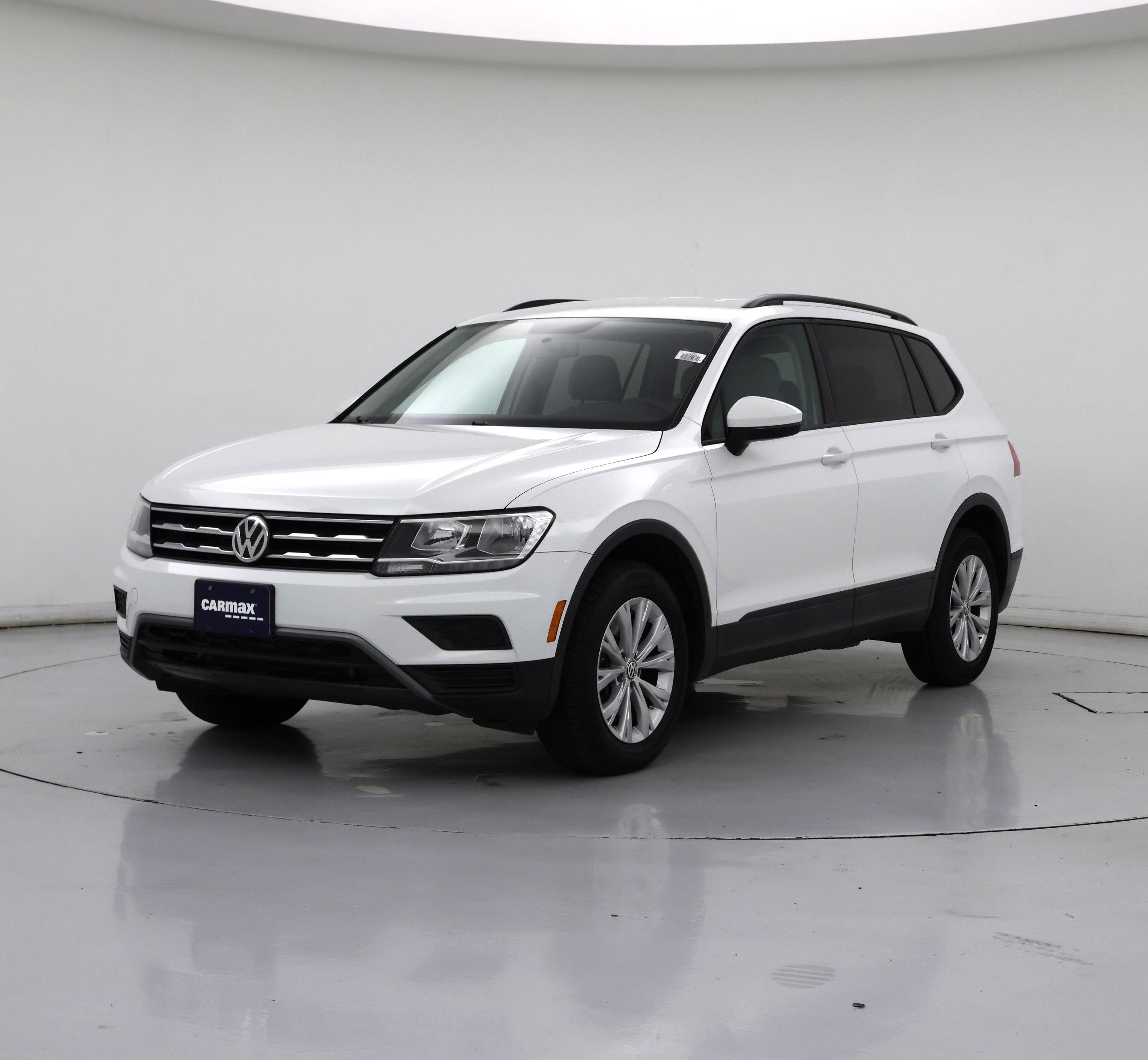 Thumbnail: 2020 Volkswagen Tiguan - 4