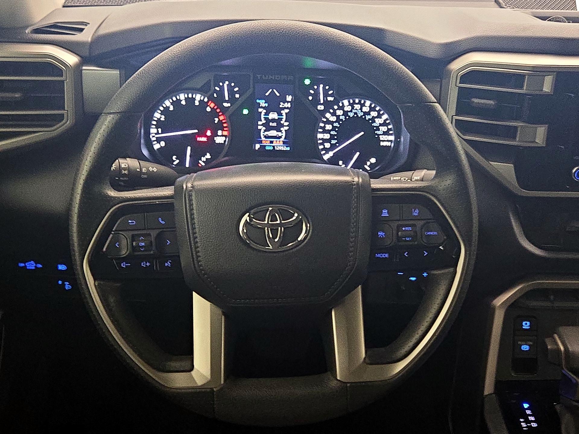Thumbnail: 2024 Toyota Tundra - 10
