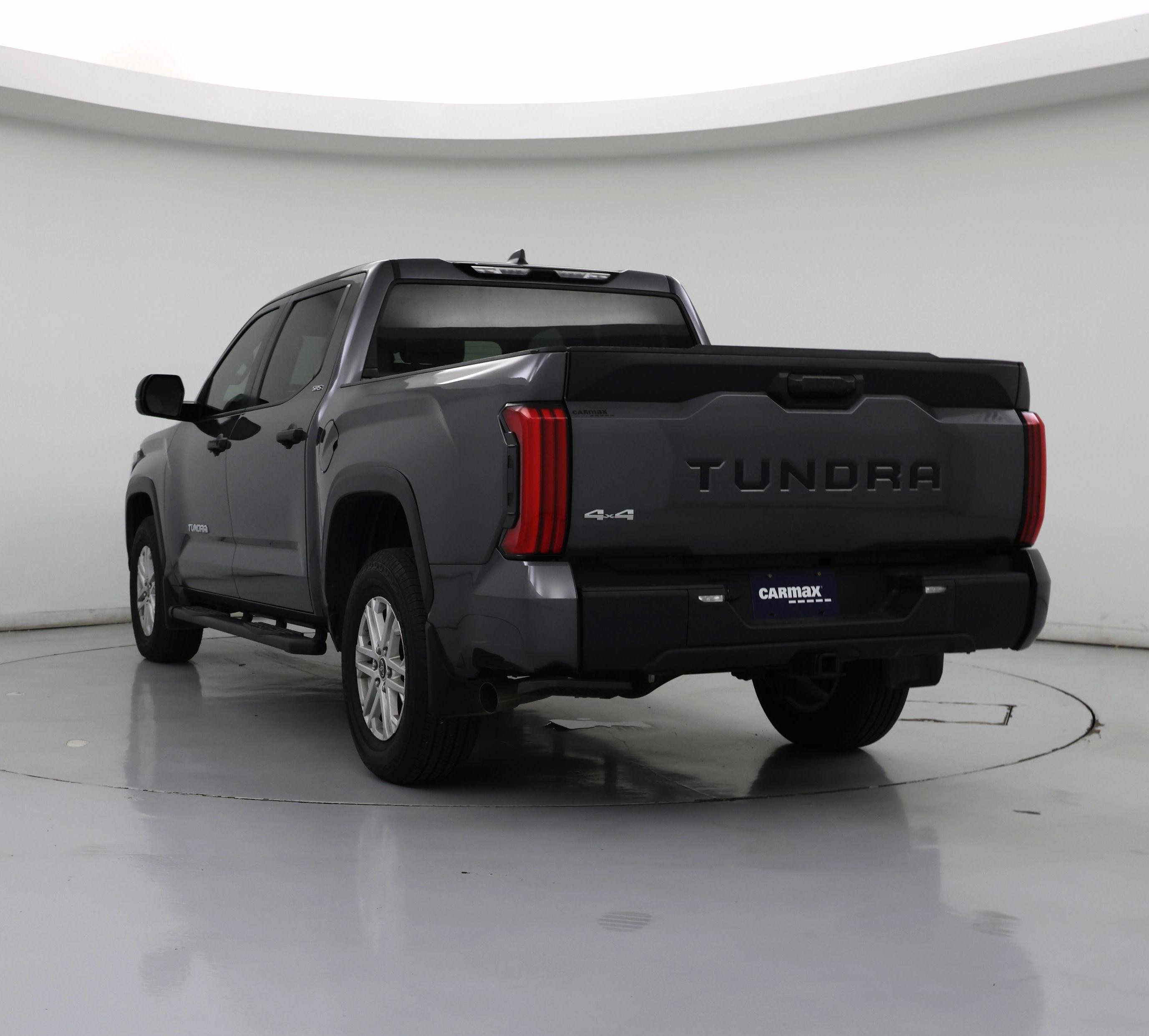Thumbnail: 2024 Toyota Tundra - 2