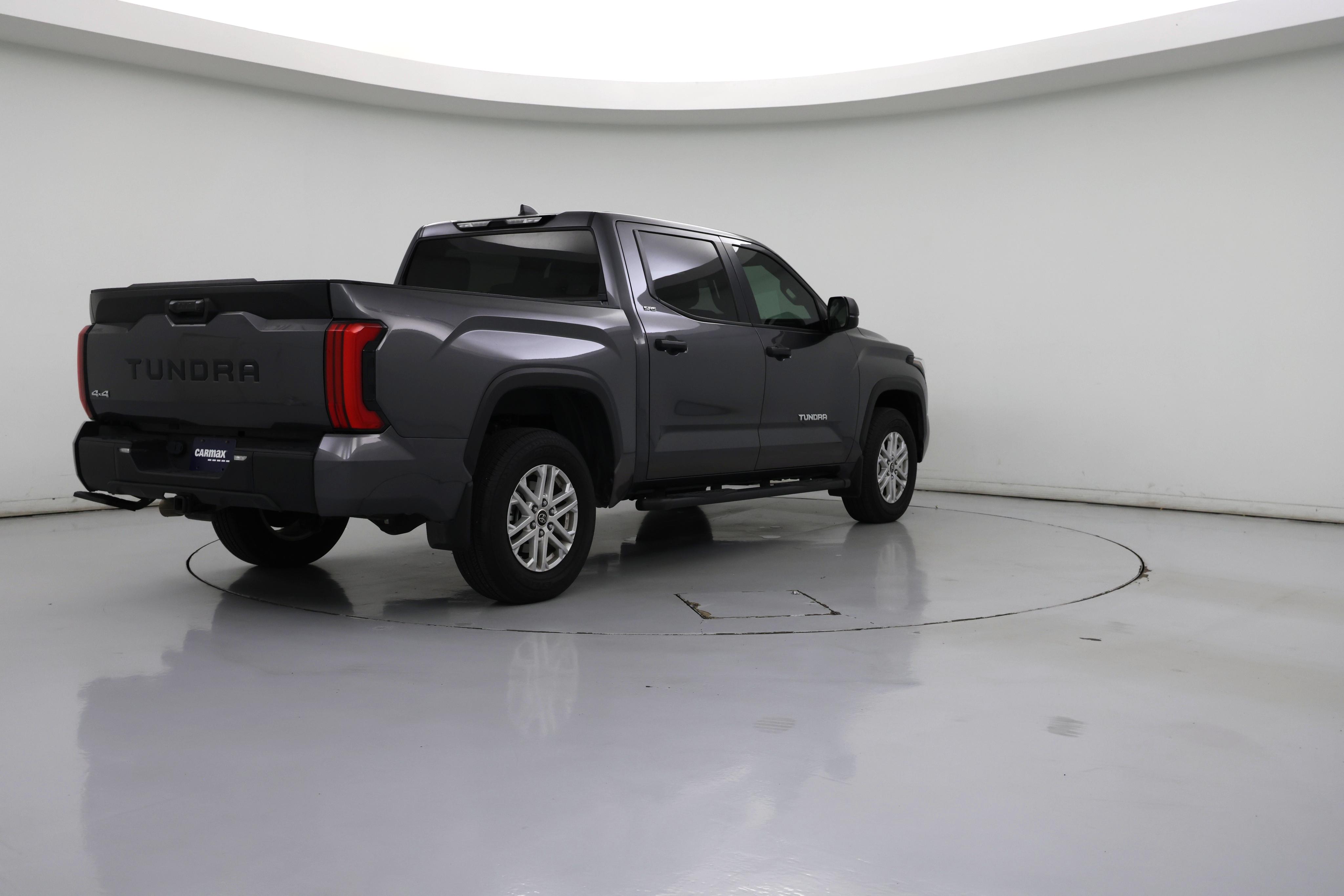 Thumbnail: 2024 Toyota Tundra - 8