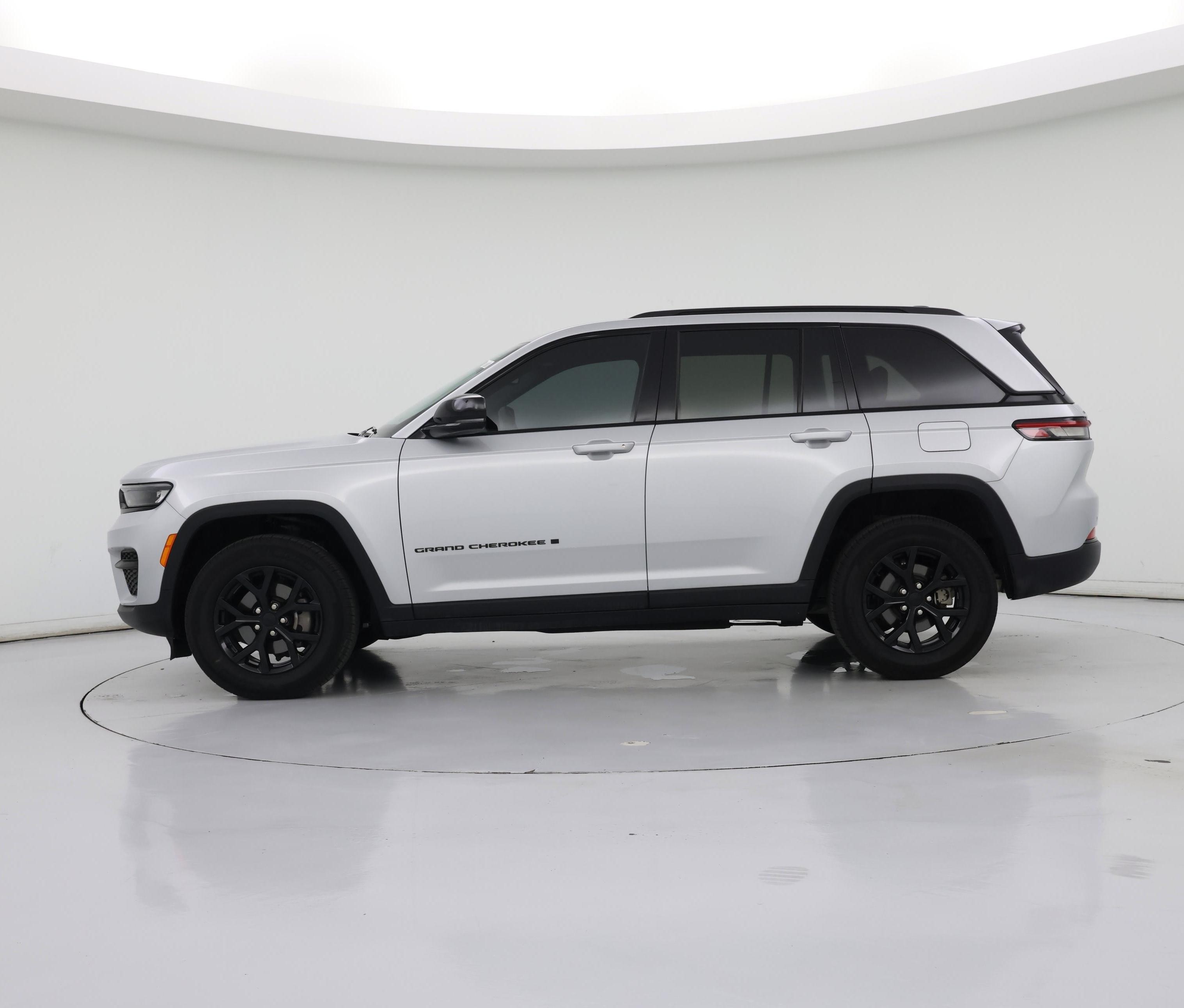 Thumbnail: 2024 Jeep Grand Cherokee - 3