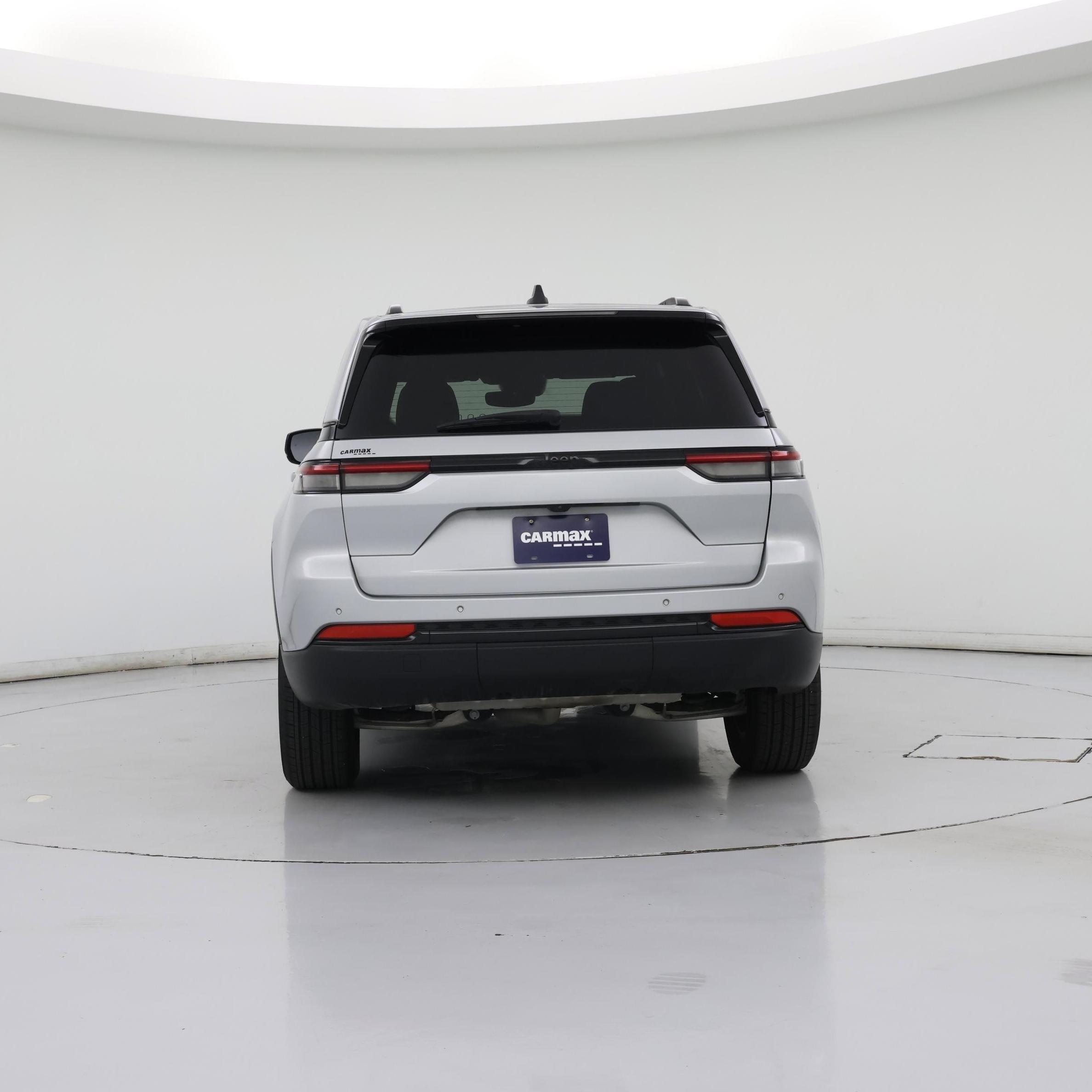 Thumbnail: 2024 Jeep Grand Cherokee - 6