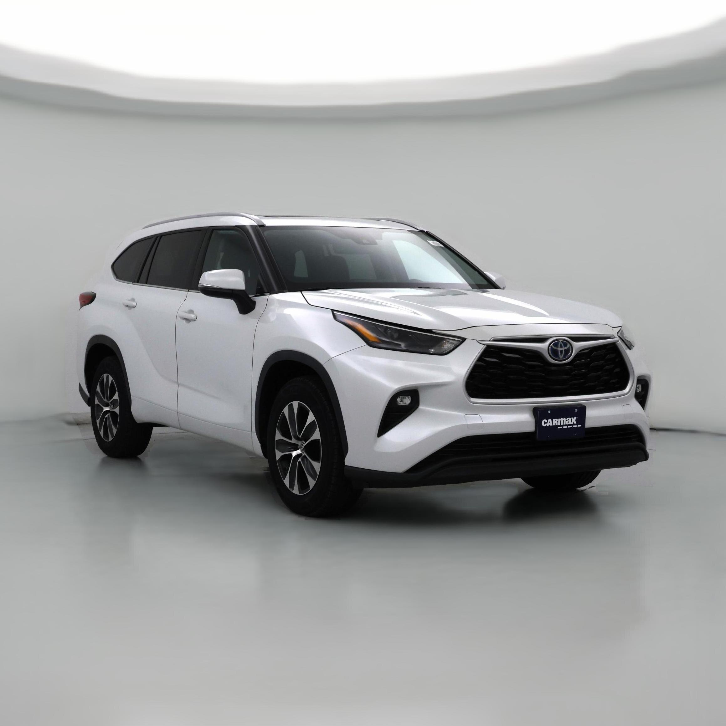 Thumbnail: 2022 Toyota Highlander - 1