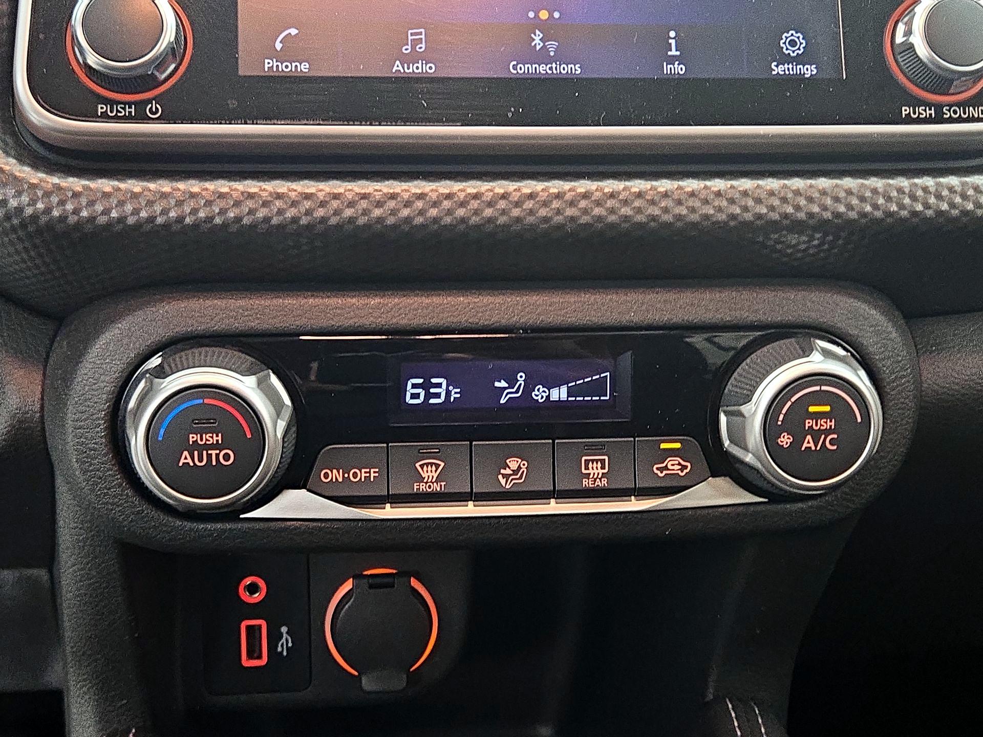Thumbnail: 2020 Nissan Kicks - 15