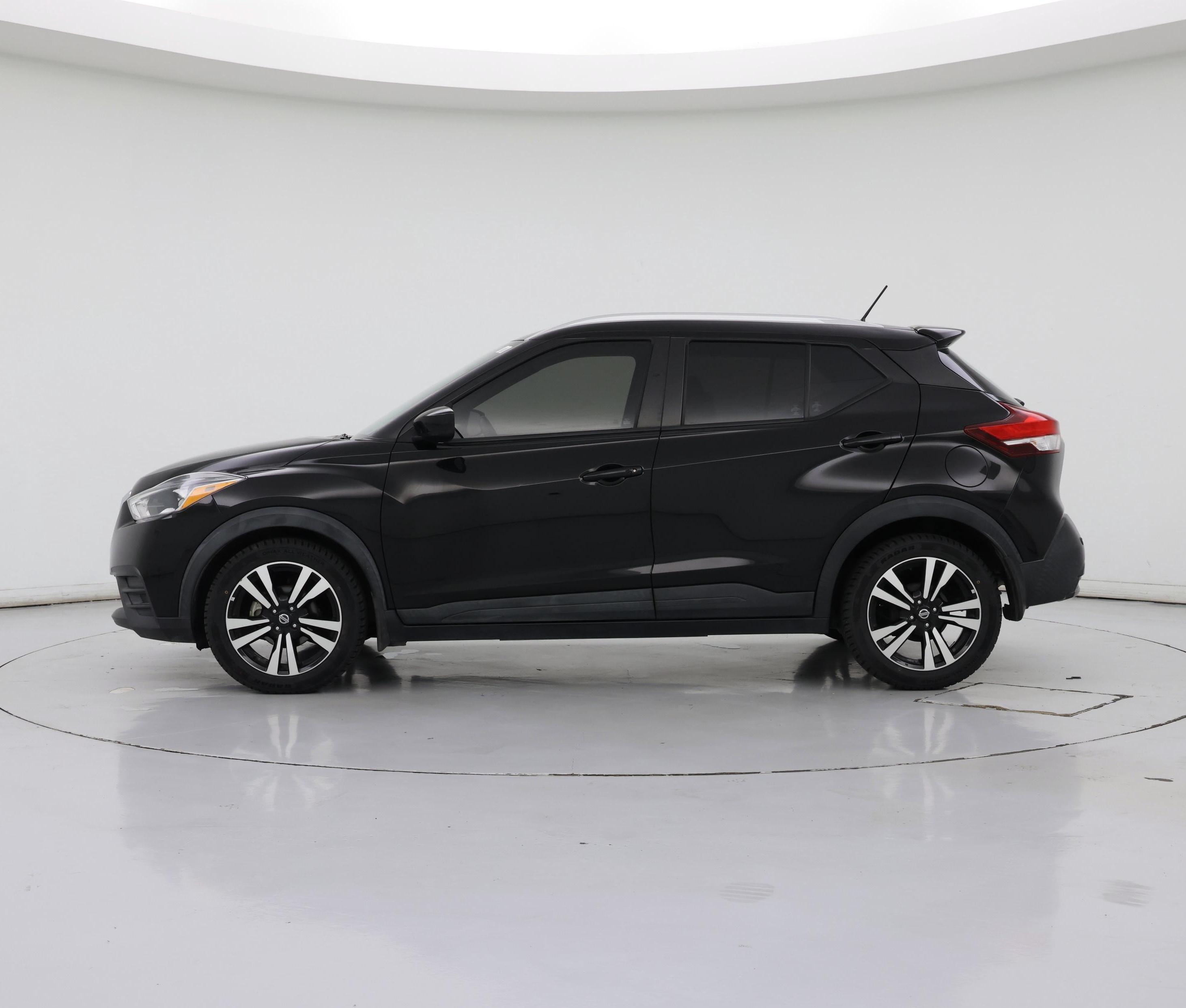 Thumbnail: 2020 Nissan Kicks - 3