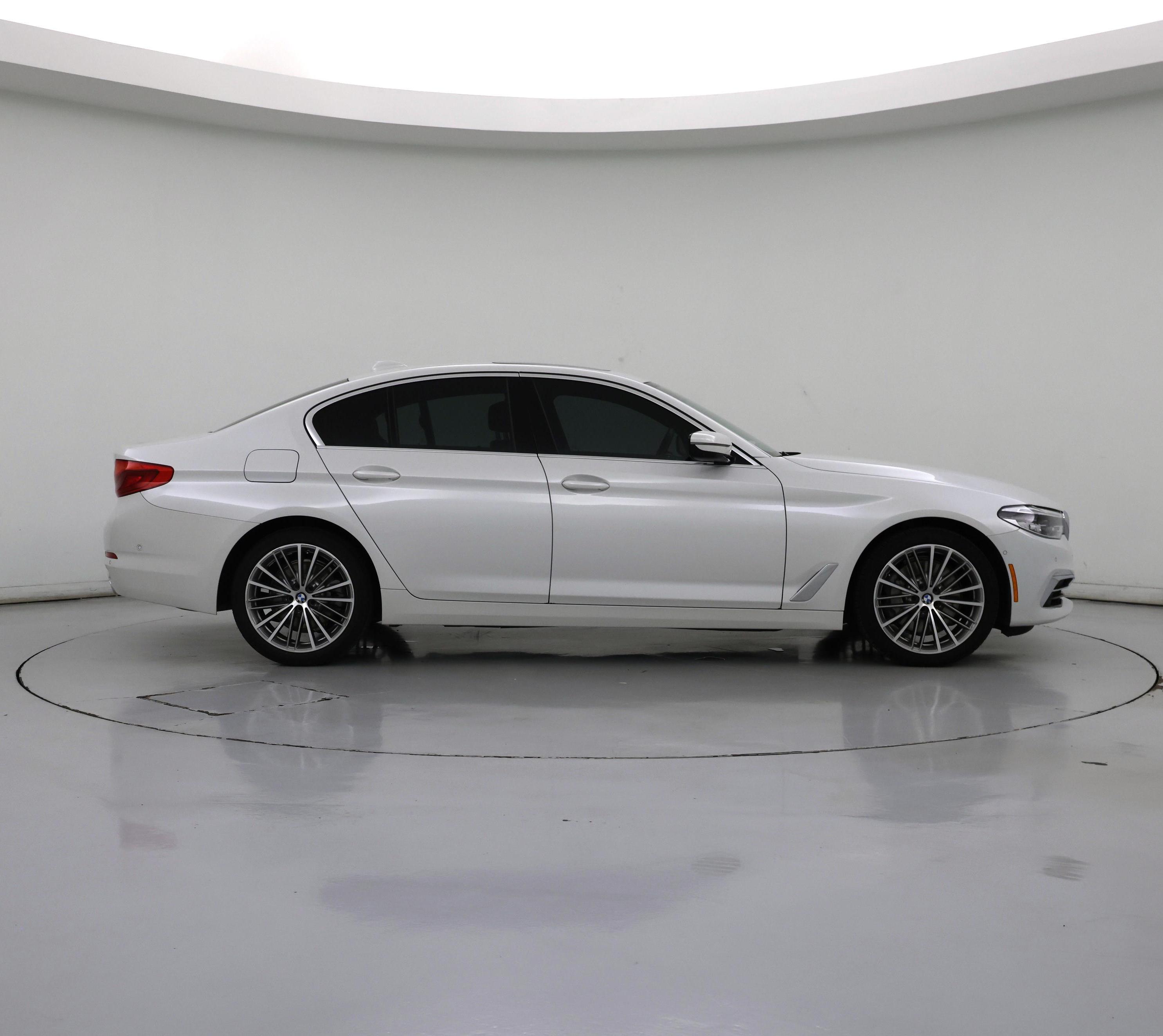 Thumbnail: 2020 BMW 5 Series - 7