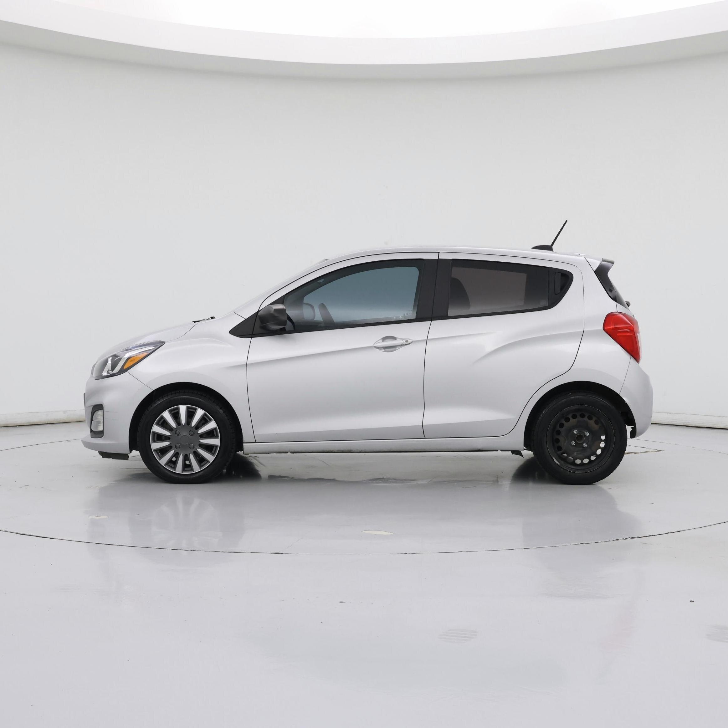 Thumbnail: 2020 Chevrolet Spark - 3