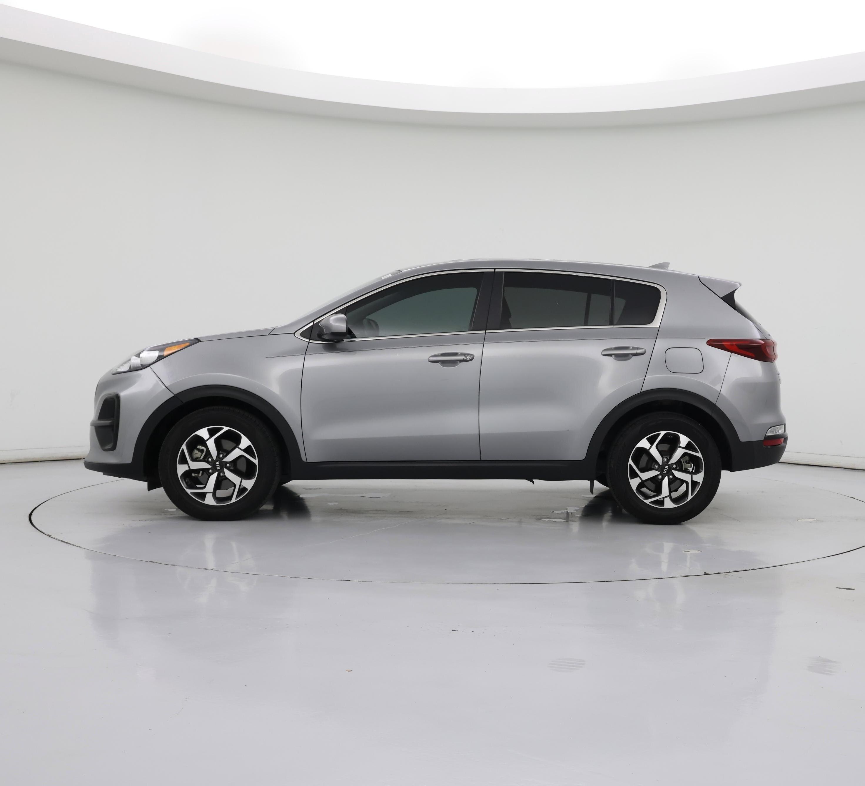 Thumbnail: 2022 Kia Sportage - 3