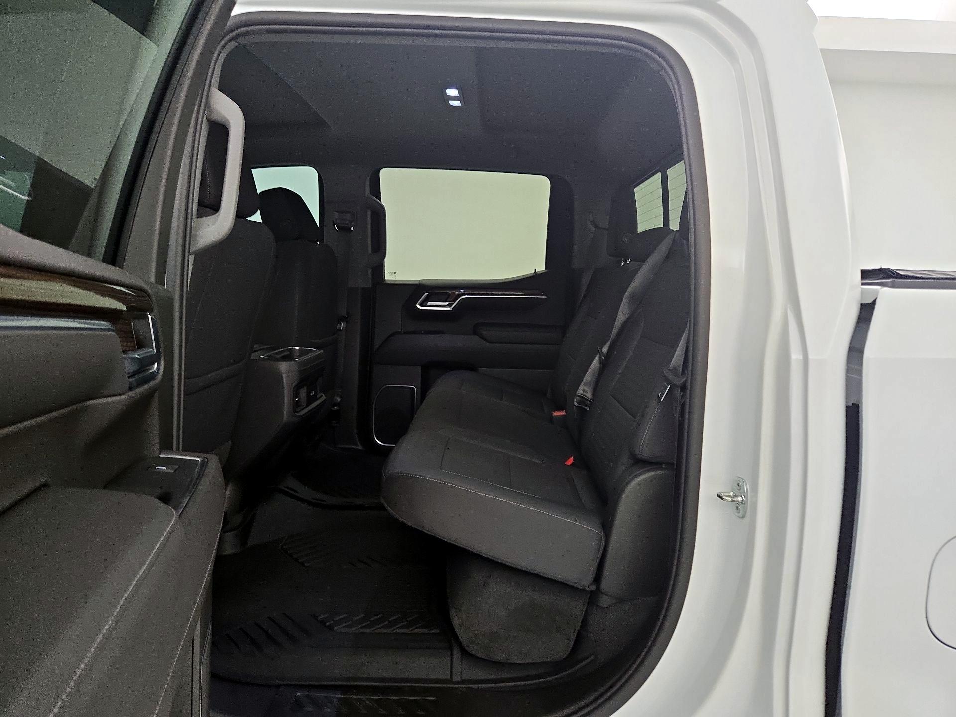 Thumbnail: 2022 Chevrolet Silverado 1500 - 20