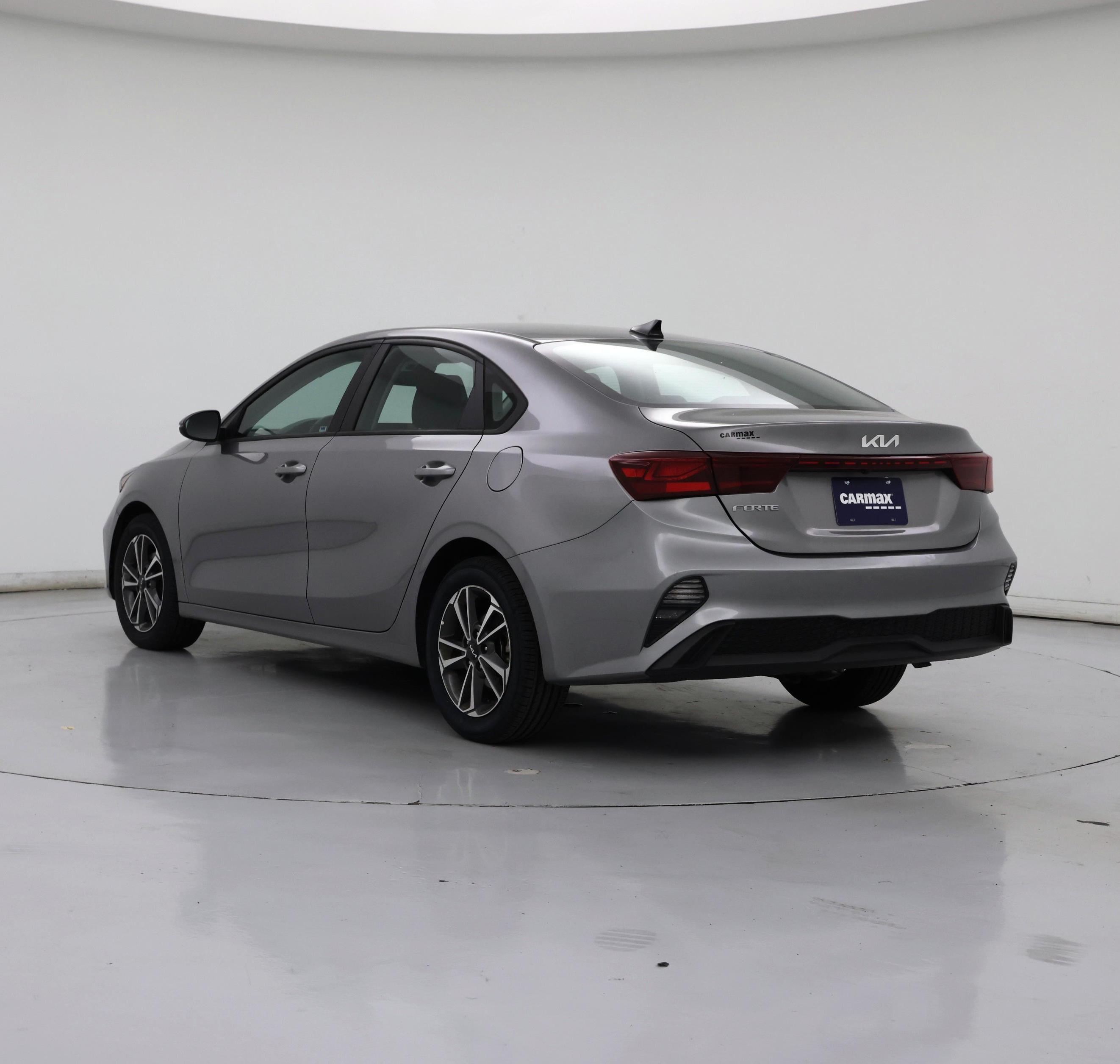 Thumbnail: 2023 Kia Forte - 2