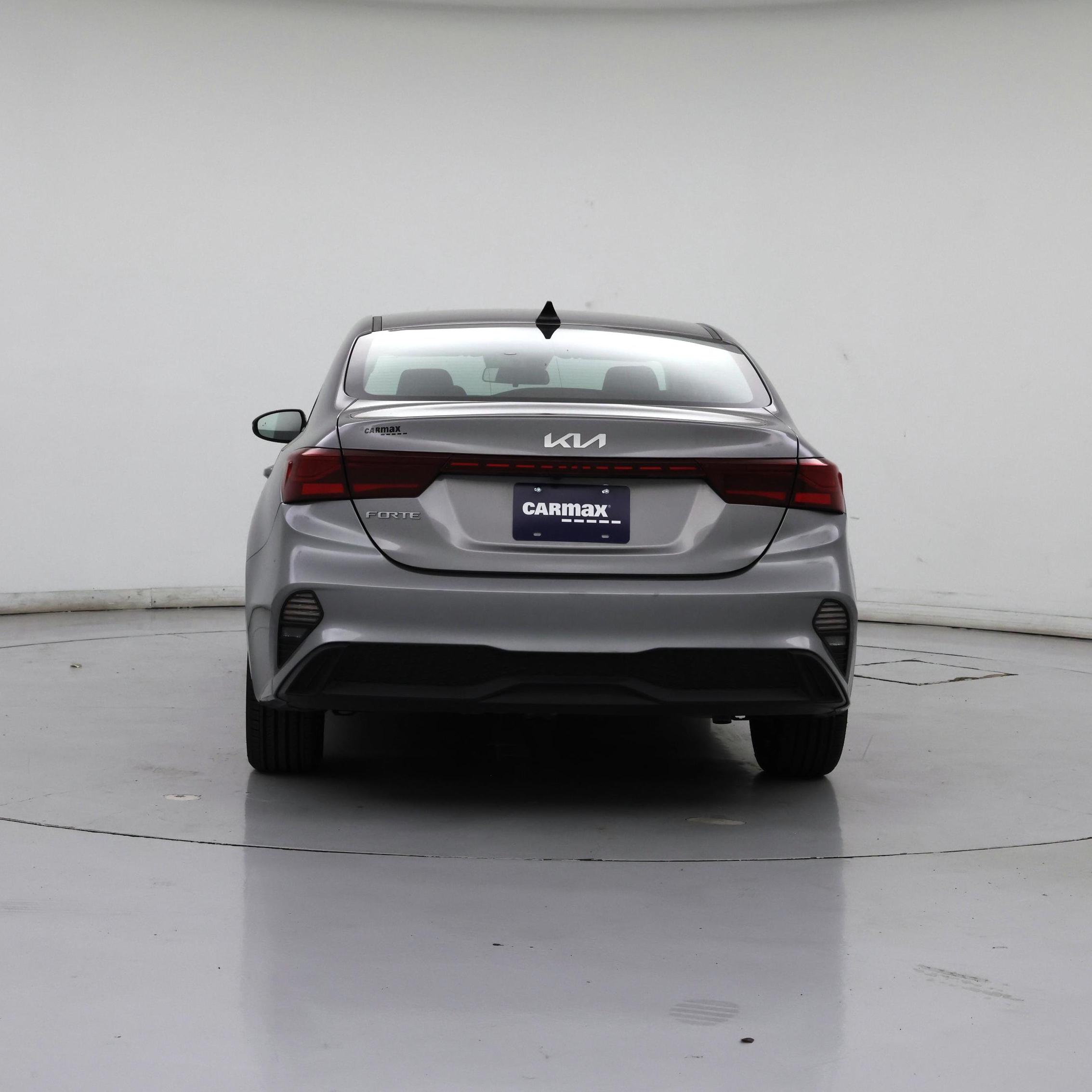 Thumbnail: 2023 Kia Forte - 6