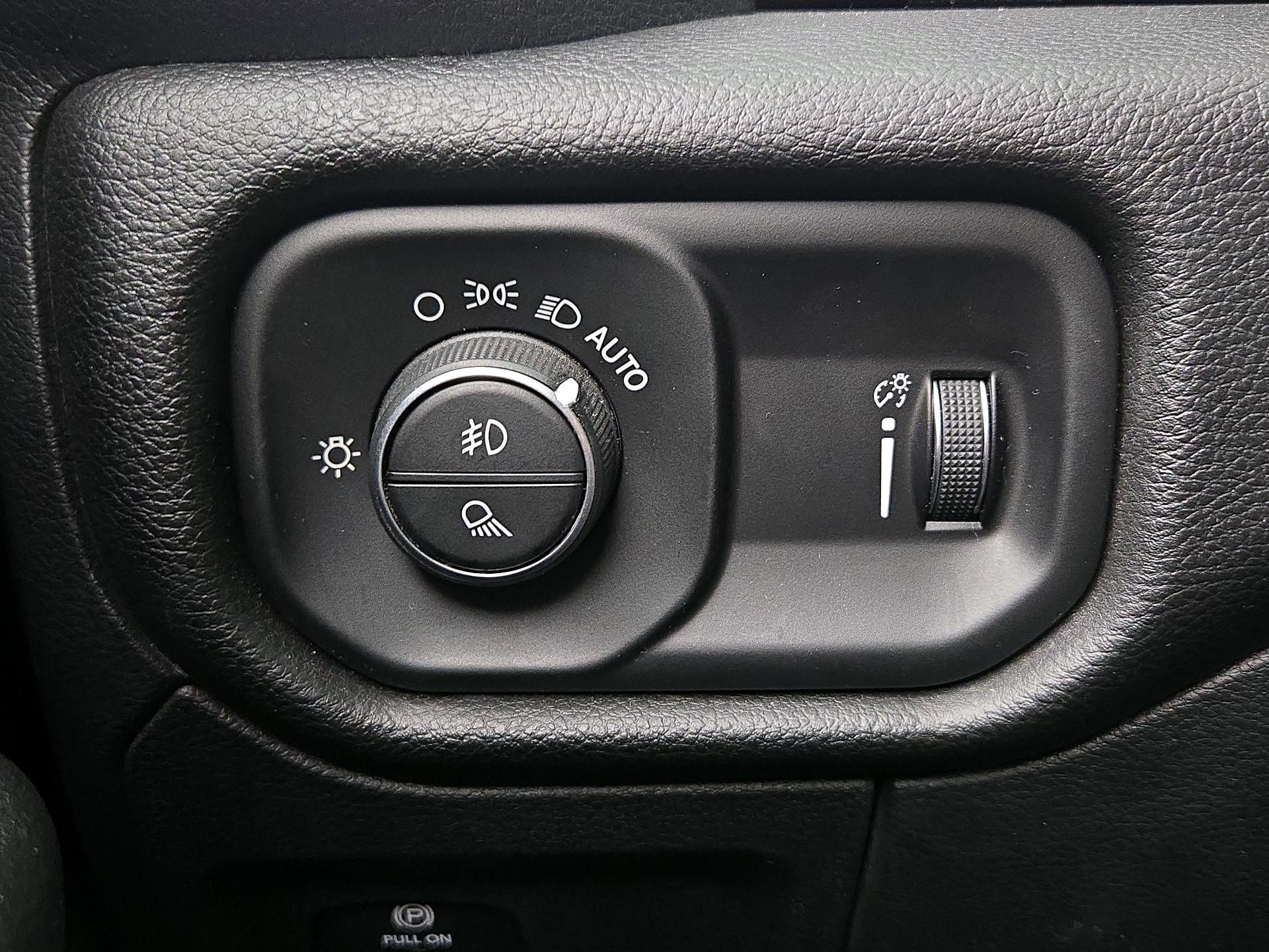 Thumbnail: 2023 RAM 1500 - 13