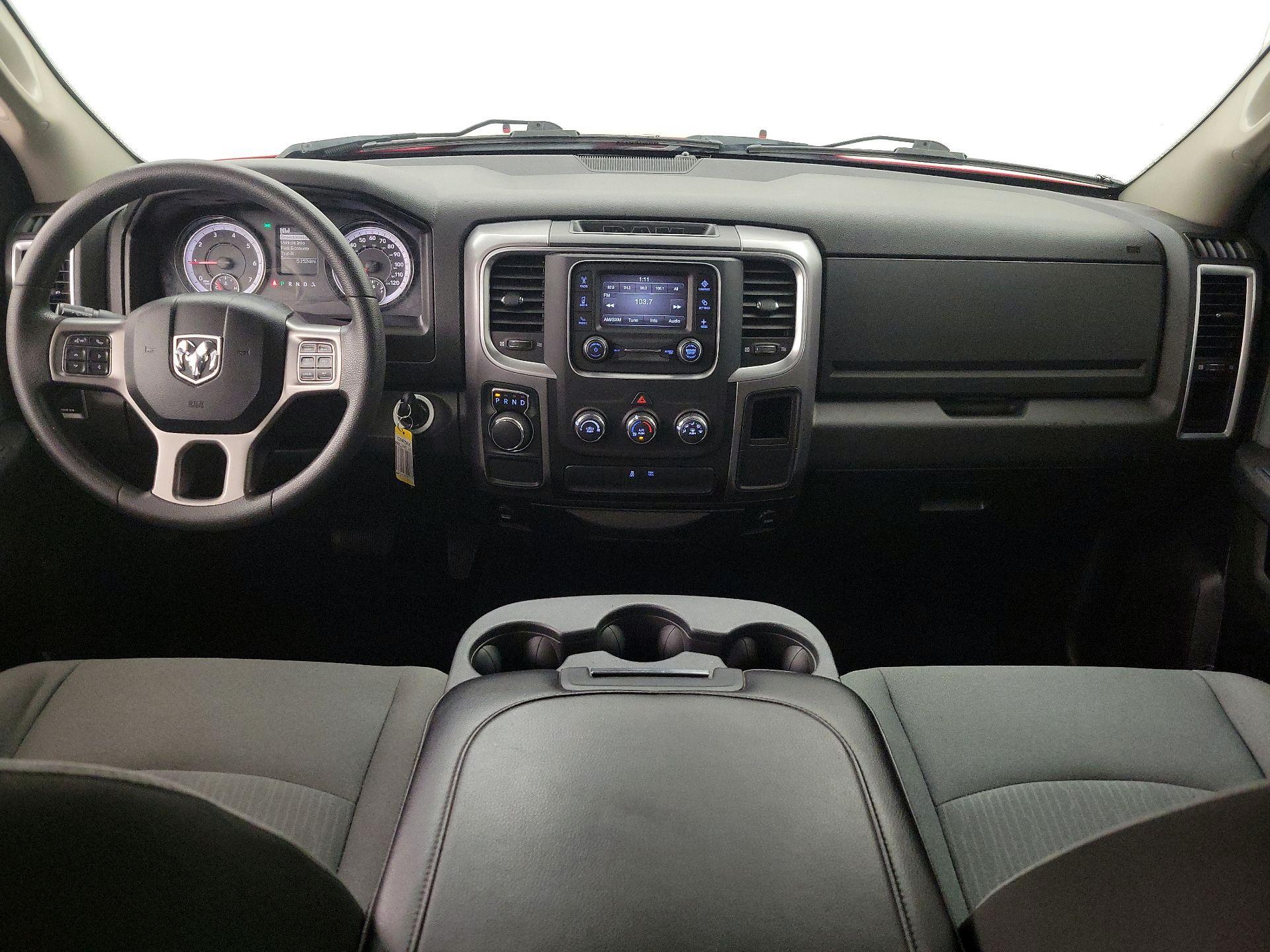 Thumbnail: 2022 RAM 1500 Classic - 9