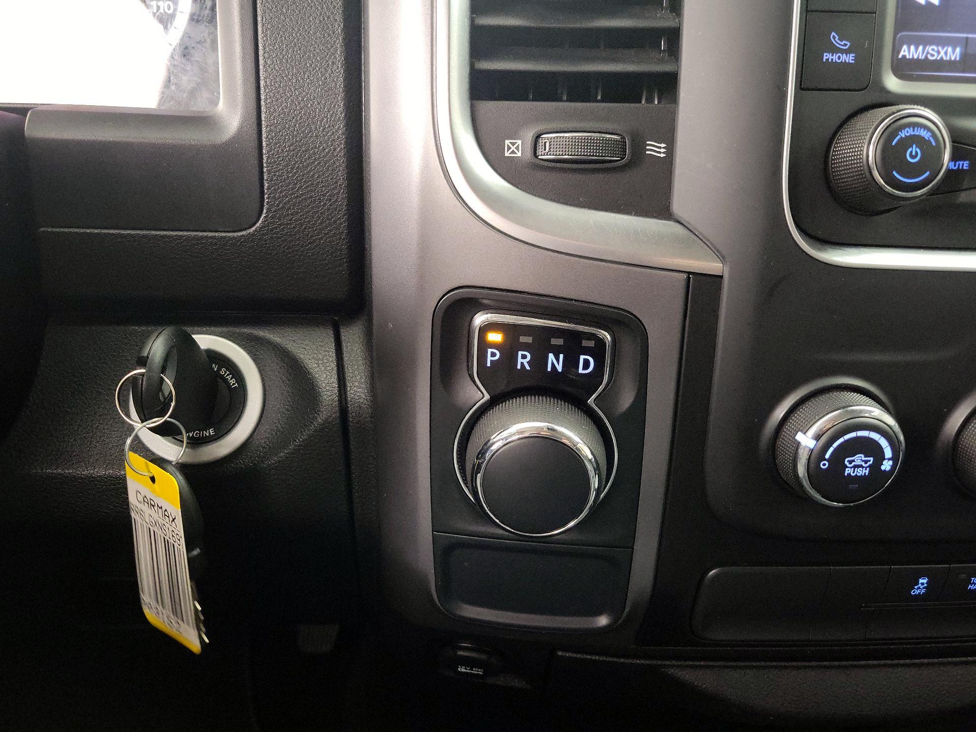 Thumbnail: 2022 RAM 1500 Classic - 17