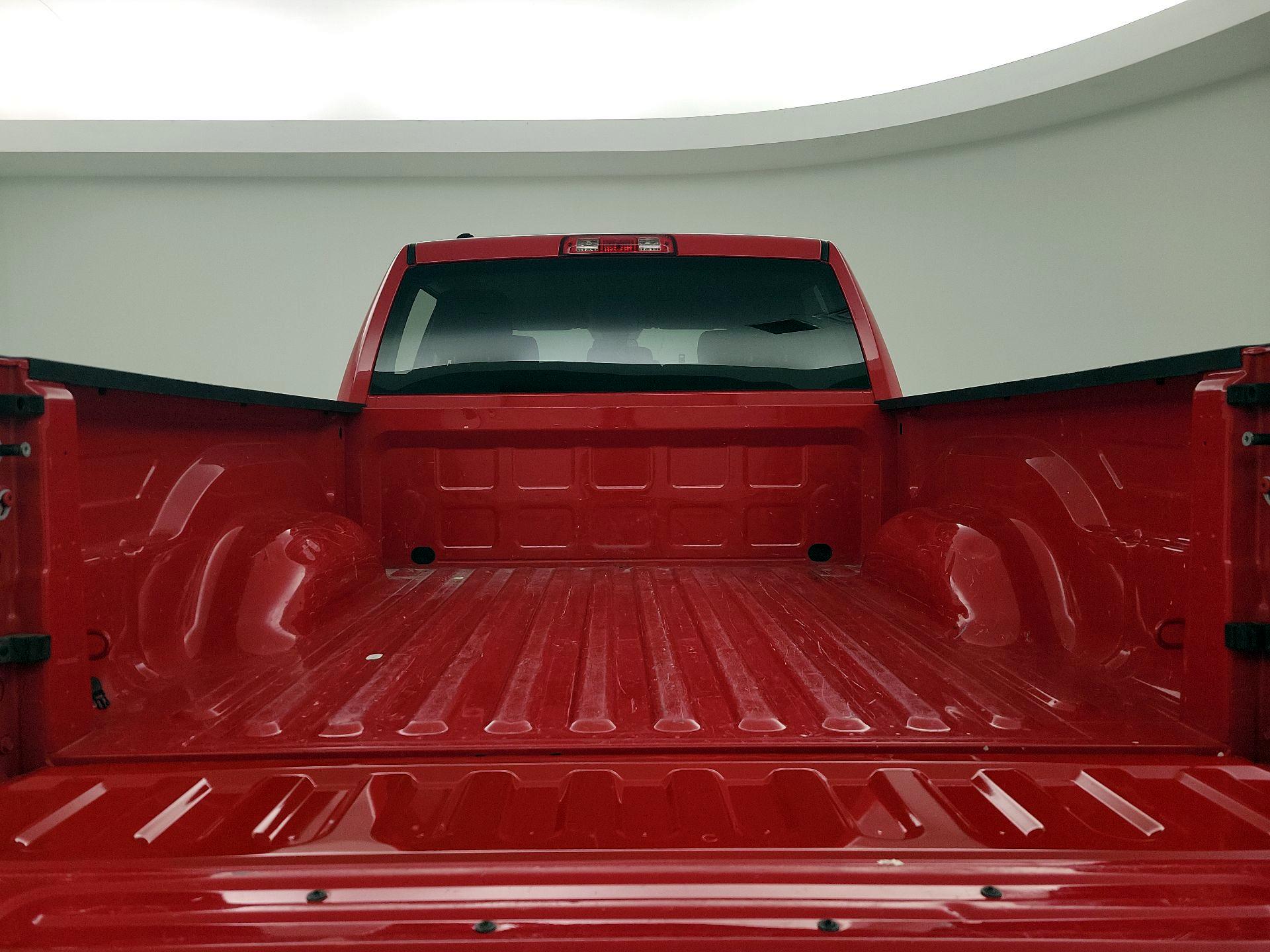 Thumbnail: 2022 RAM 1500 Classic - 19