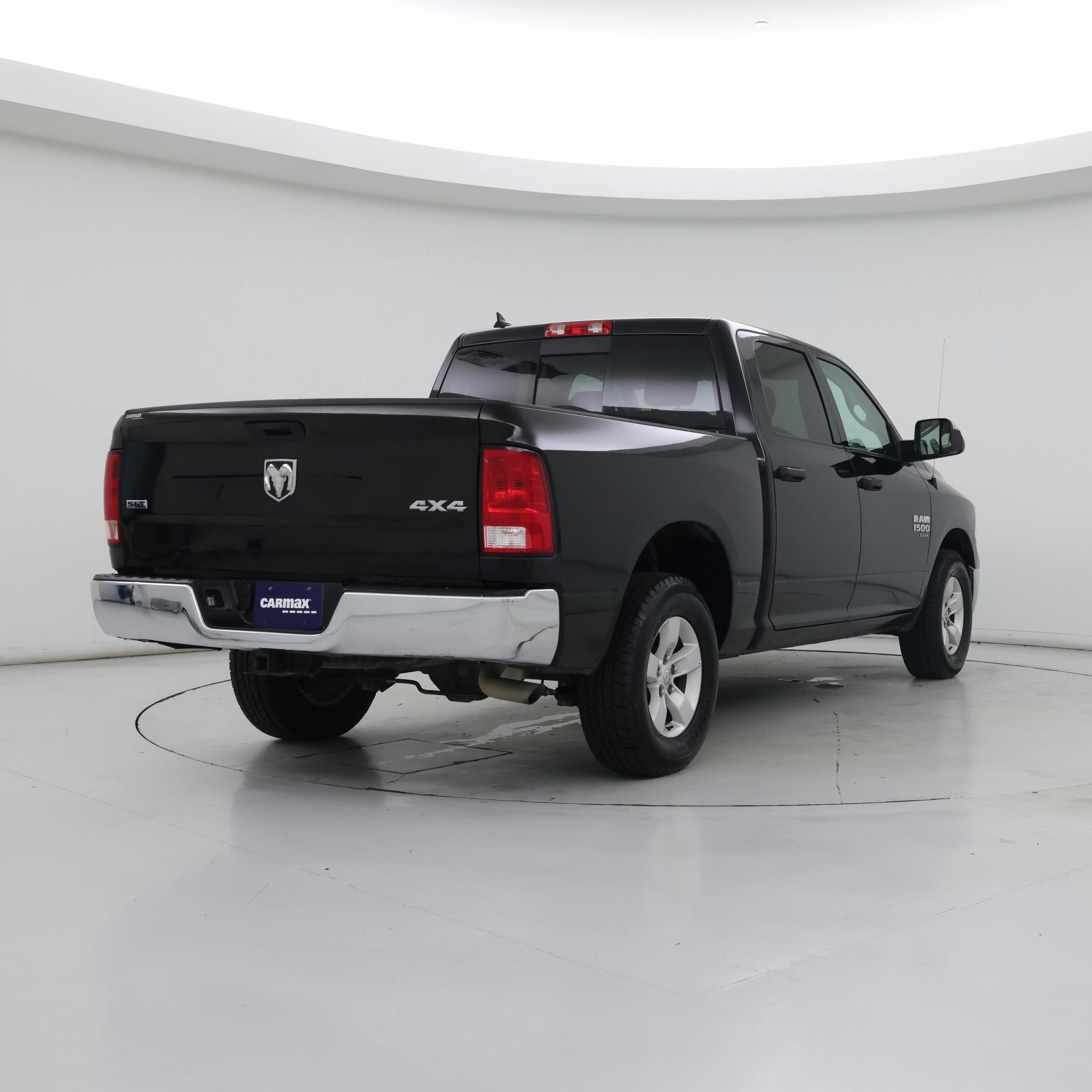 Thumbnail: 2023 RAM 1500 Classic - 8